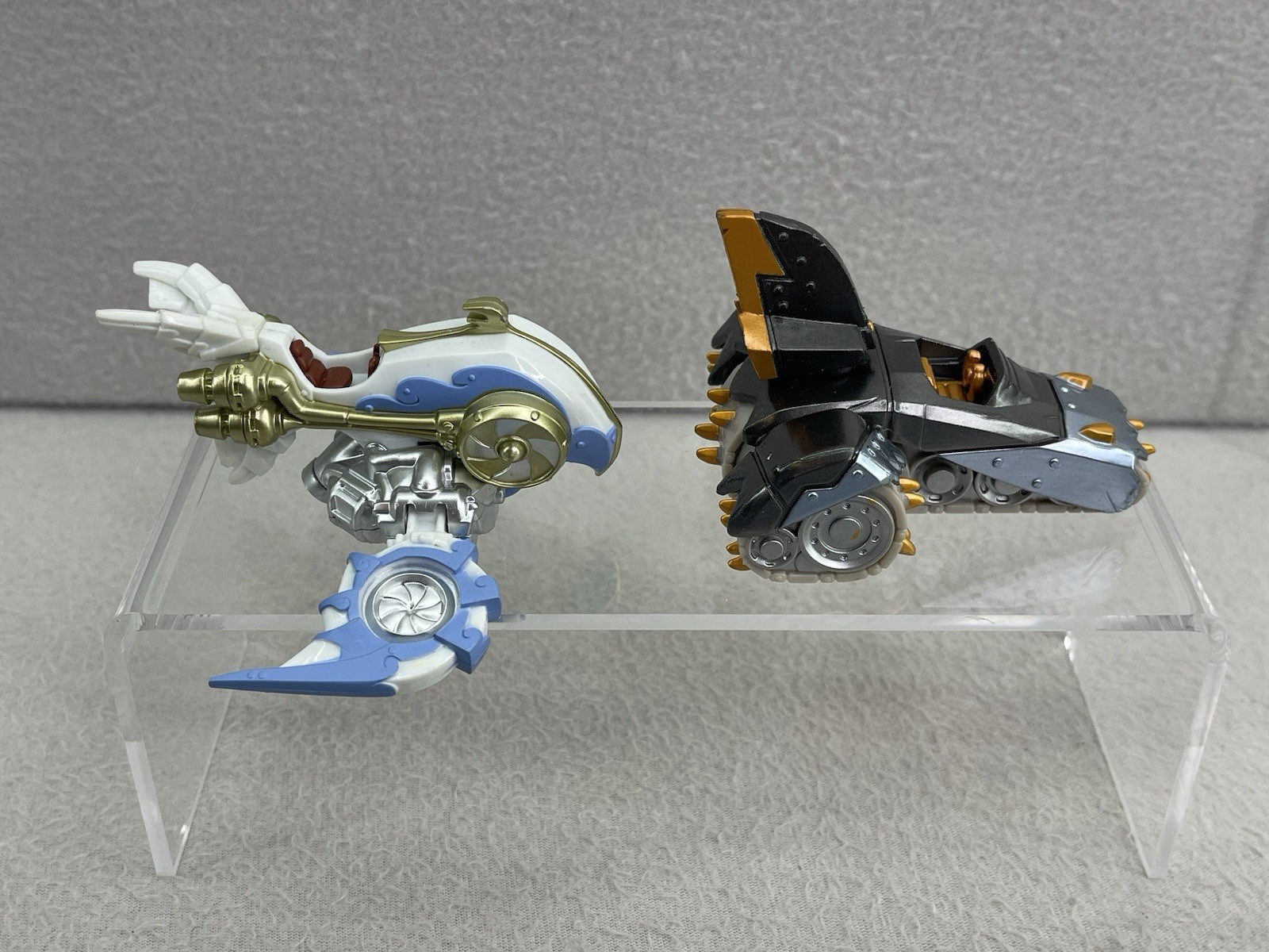 Activision Skylanders Superchargers Vehicles Shark Tank & Jet Stream C5