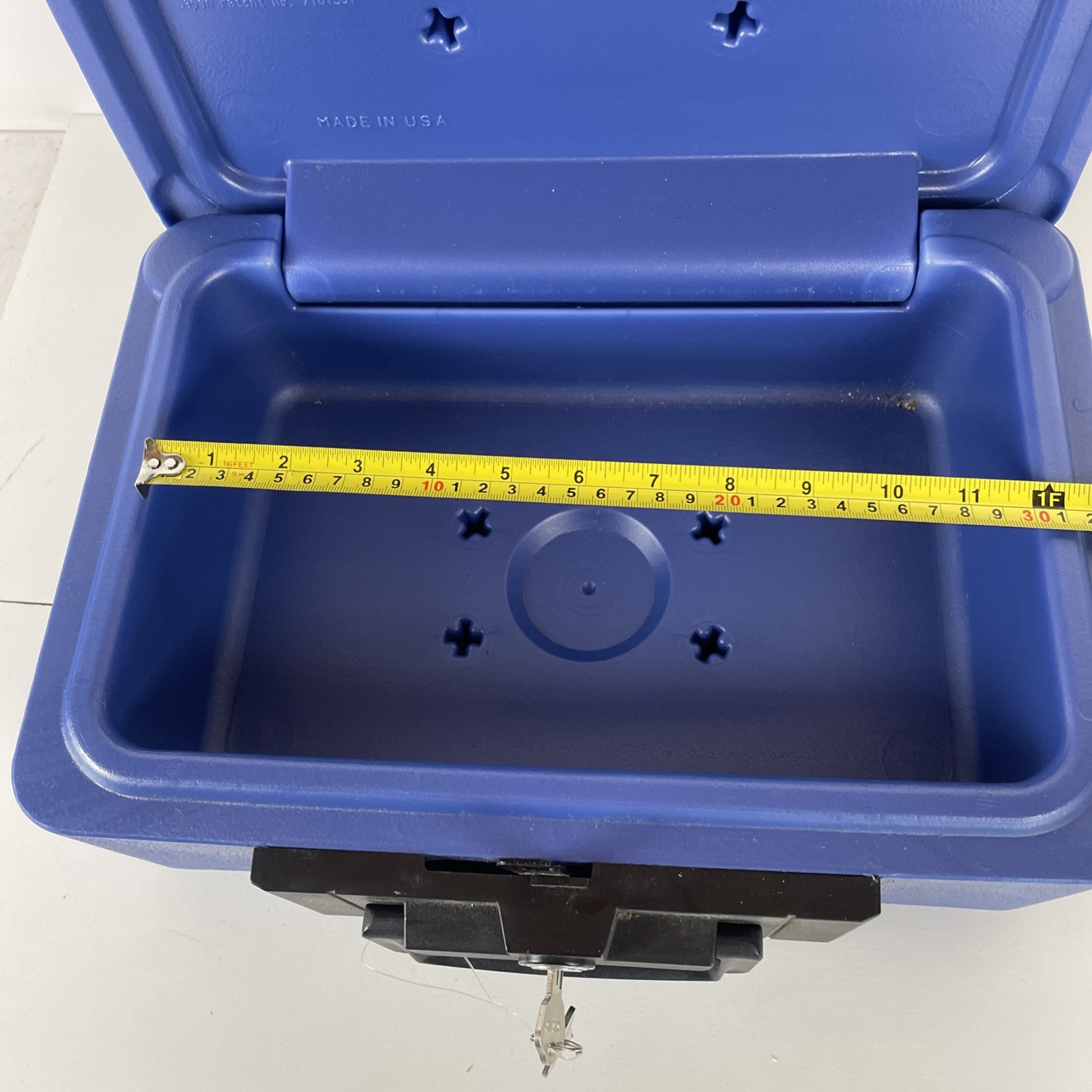 Sentry 1100 With Keys Fire Proof Lock Box Portable Record Protector Blue