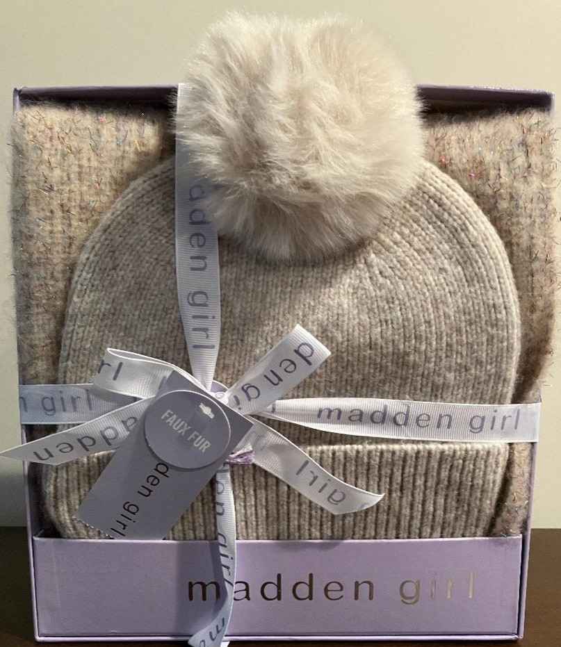 Madden Girl Ivory/Glitter Ladies Winter Hat & Scarf Set Faux Fur