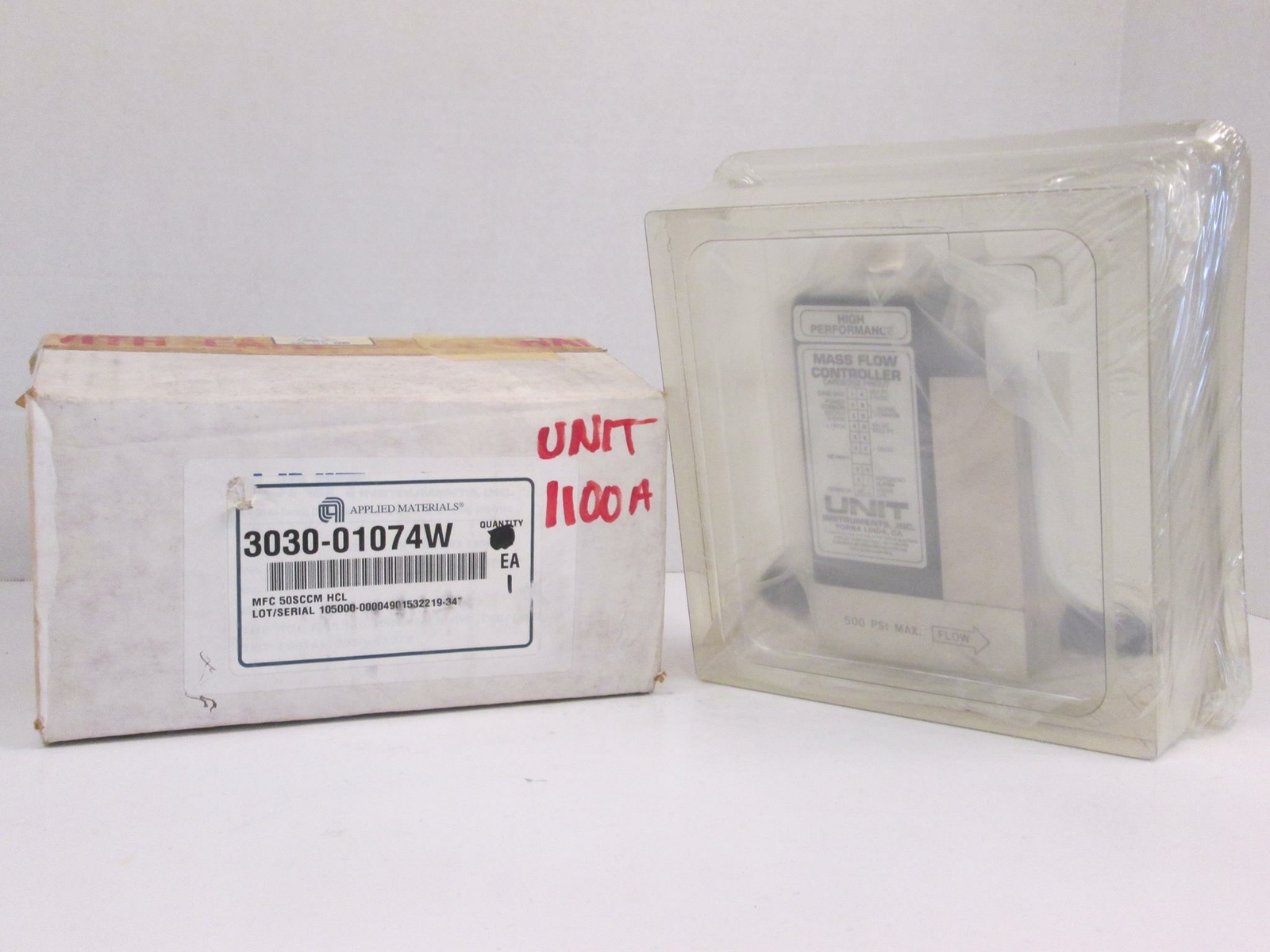 Unit UFC-1100A Mass Flow Controller MFC, HCL, 50 SCCM