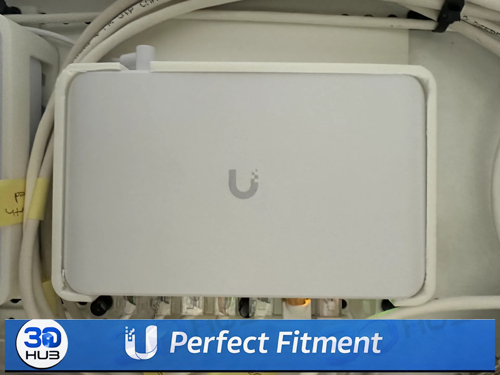 Ubiquiti Switch Lite 8 PoE Wall Mount Bracket - LeGrand OnQ Panel Compatible