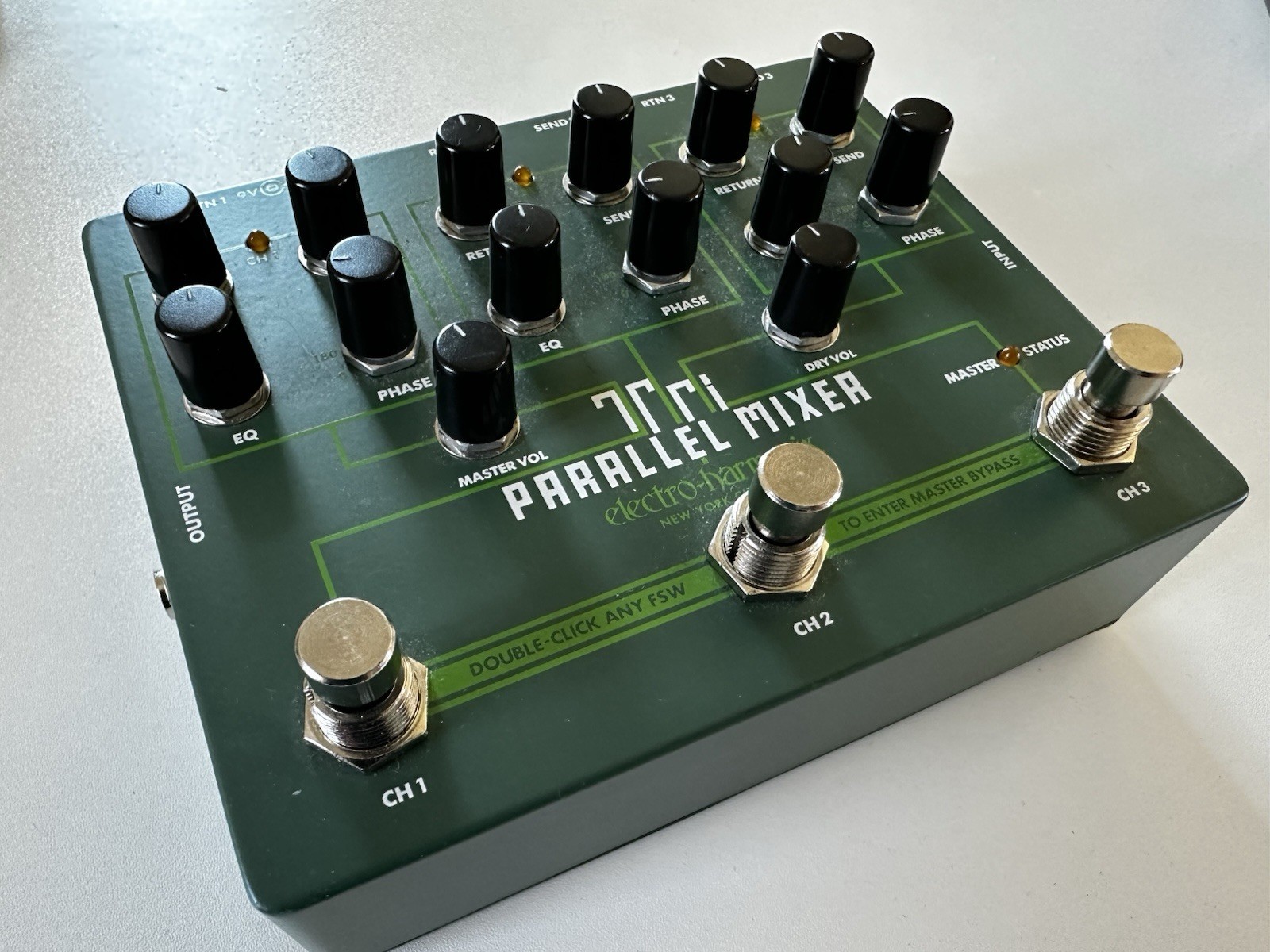 ElectroHarmonix Tri Parallel Mixer Pedal