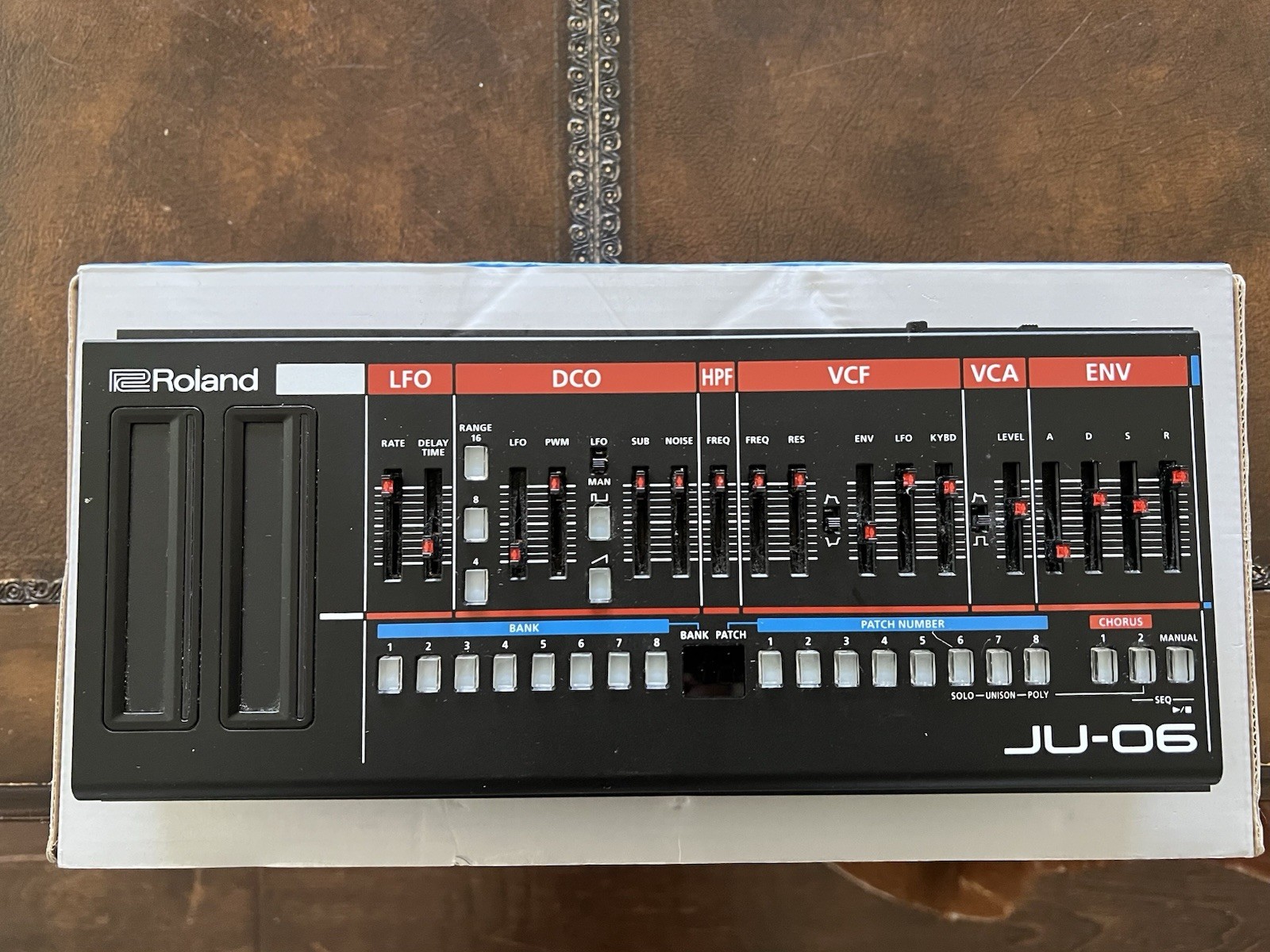 Roland JU-06 Boutique Synth (With Box)