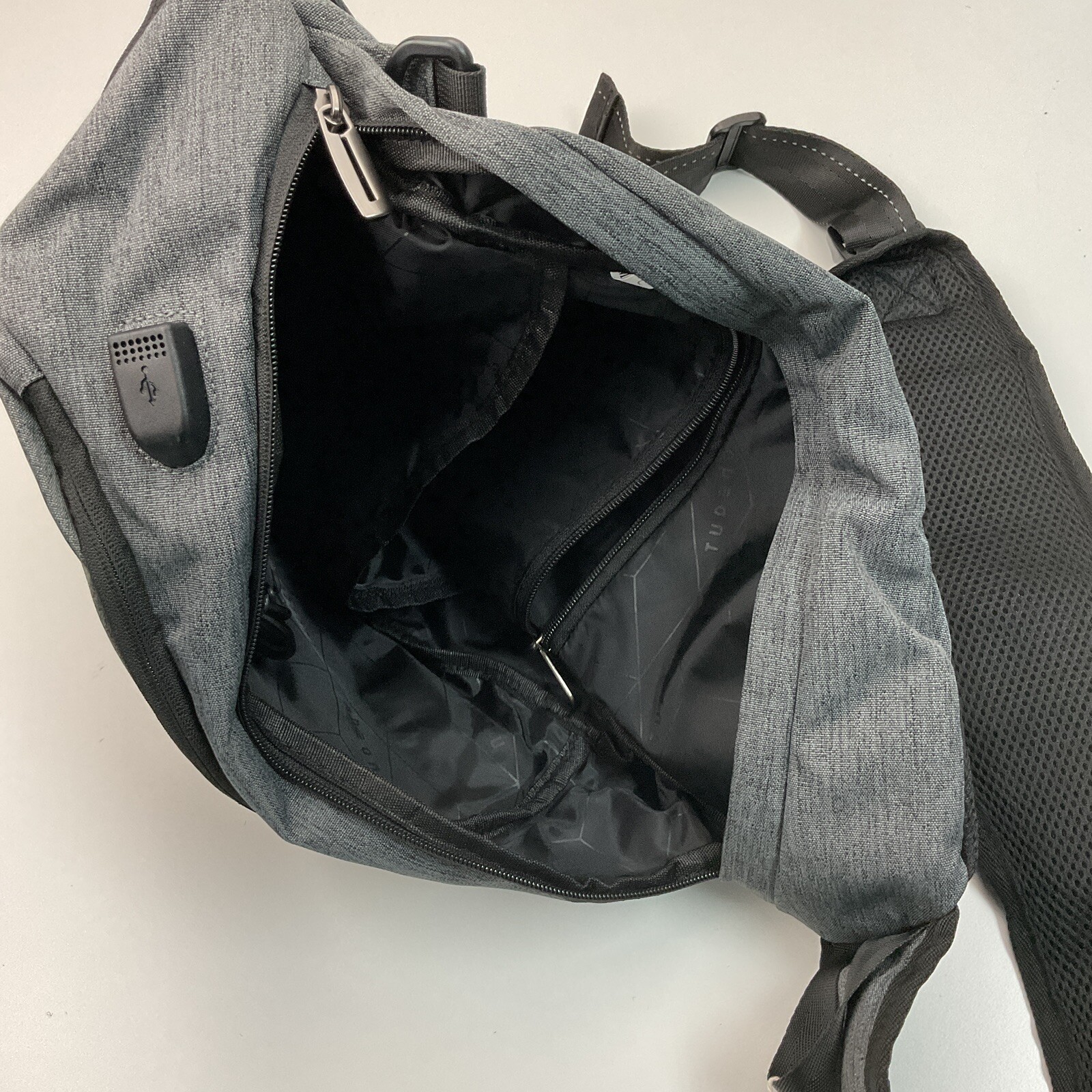 Tudequ Sling Bag