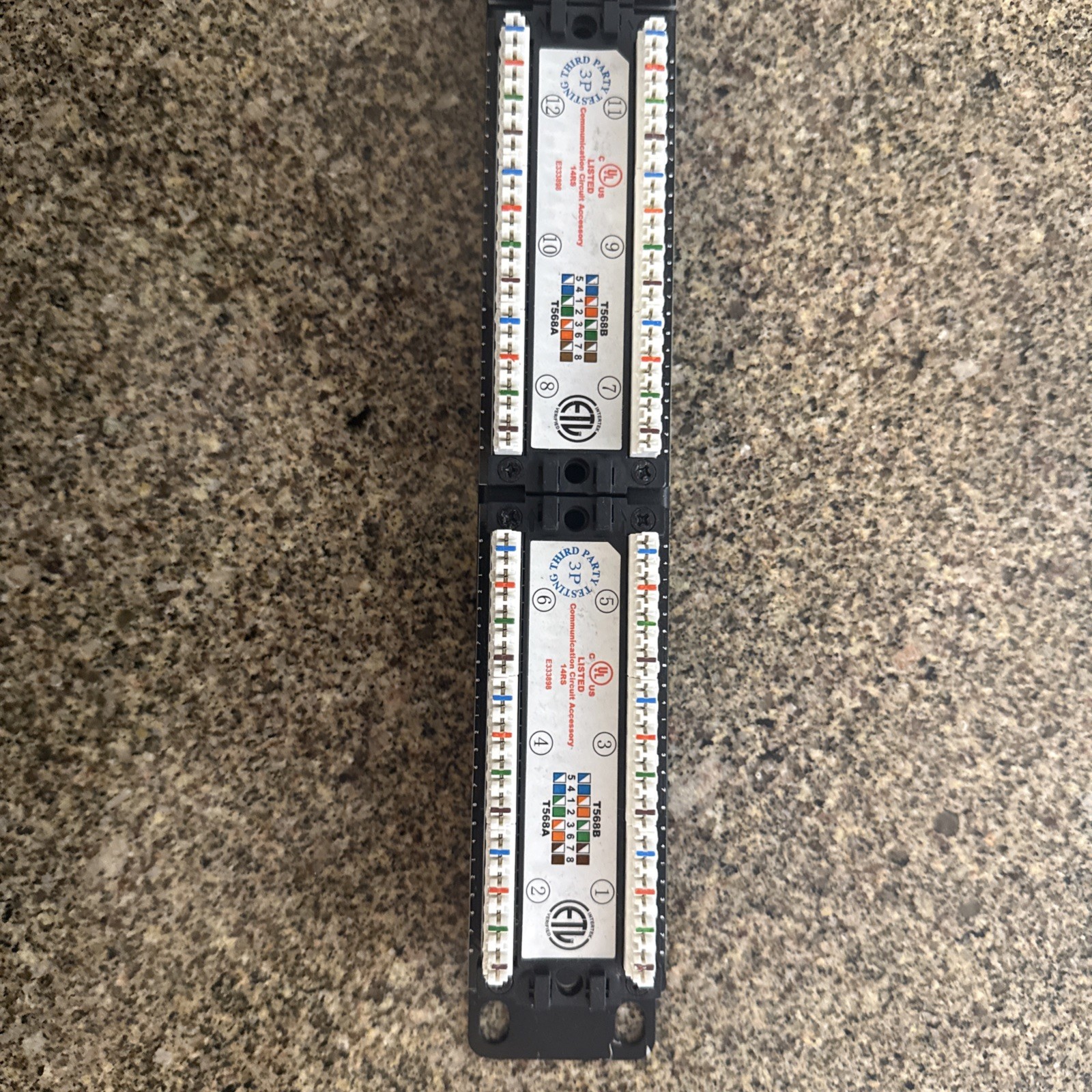 DataComm Electronics CAT5e 24 Port Patch Panel