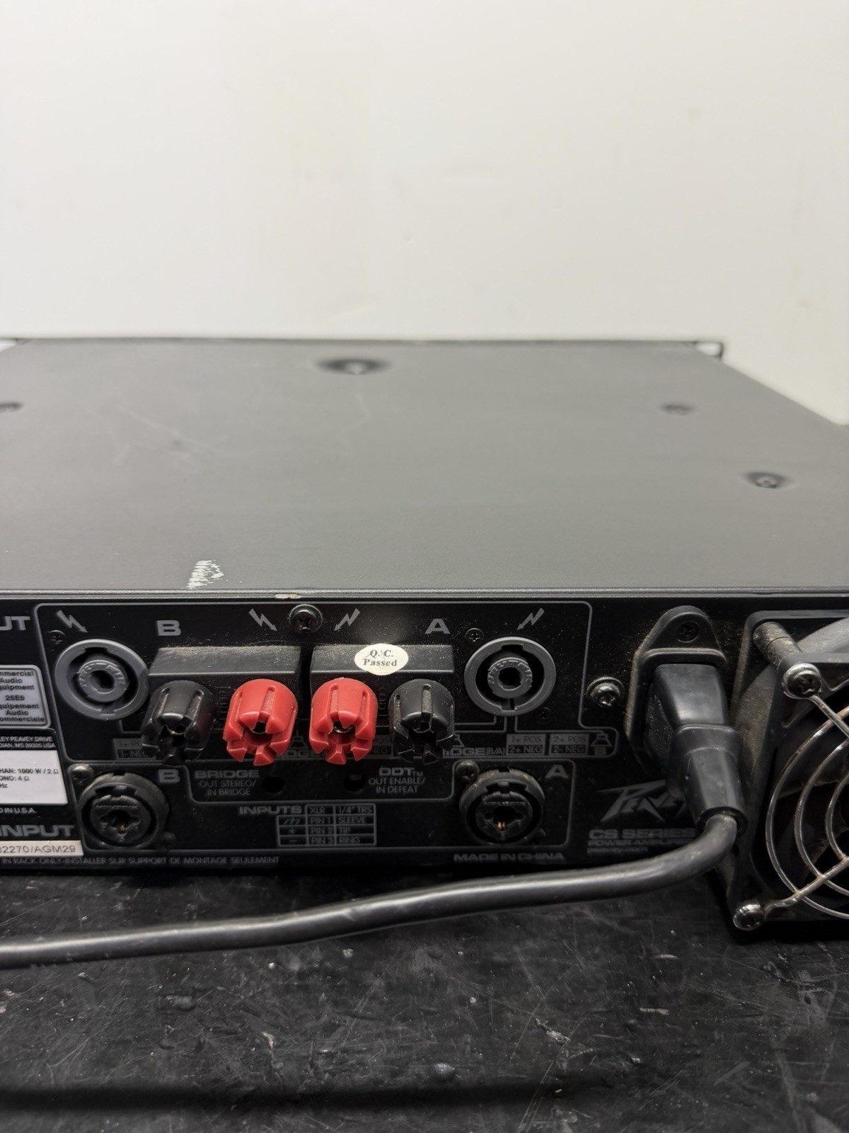 Peavey CS 2000 Professional Power Amplifier - tested & working