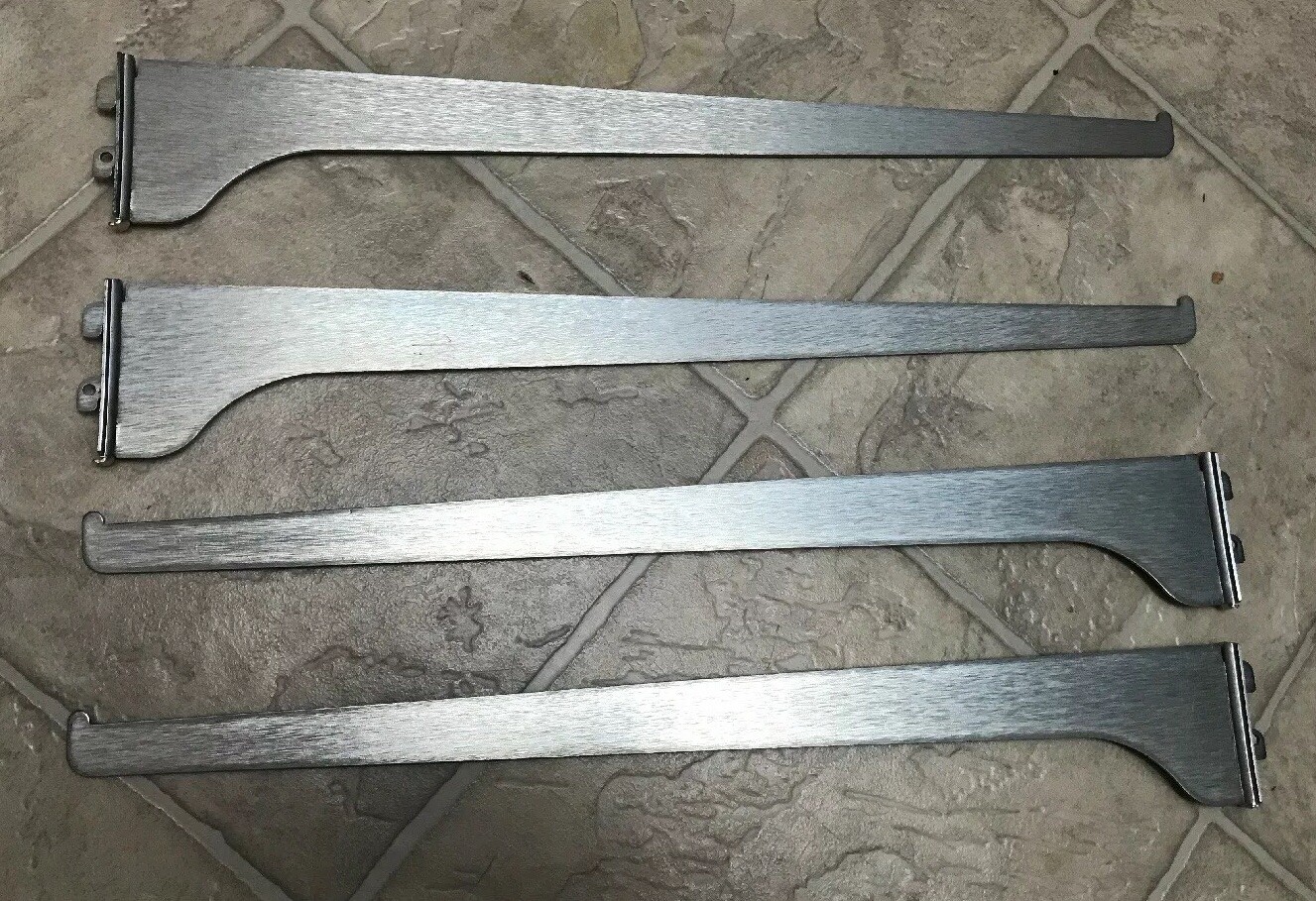 Lot 4 Pieces Knape & Vogt 180ANO 16" Shelf Brackets Steel Chrome