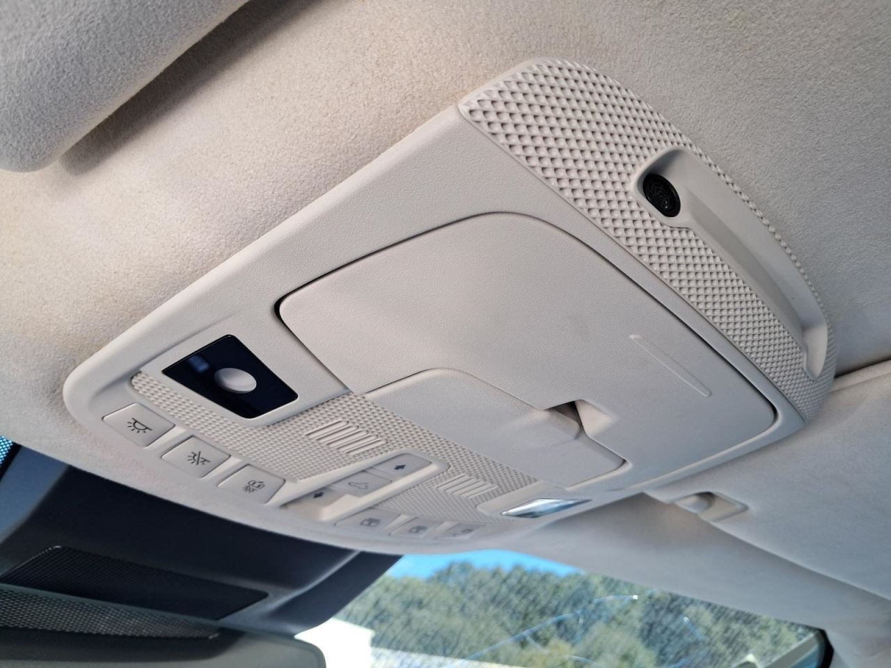NAVIGATOR 2019 Glove Box 4825072