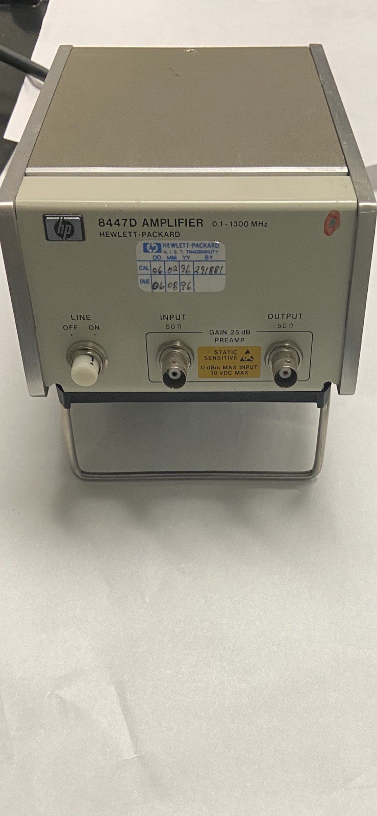 HP 8447 Amplifier