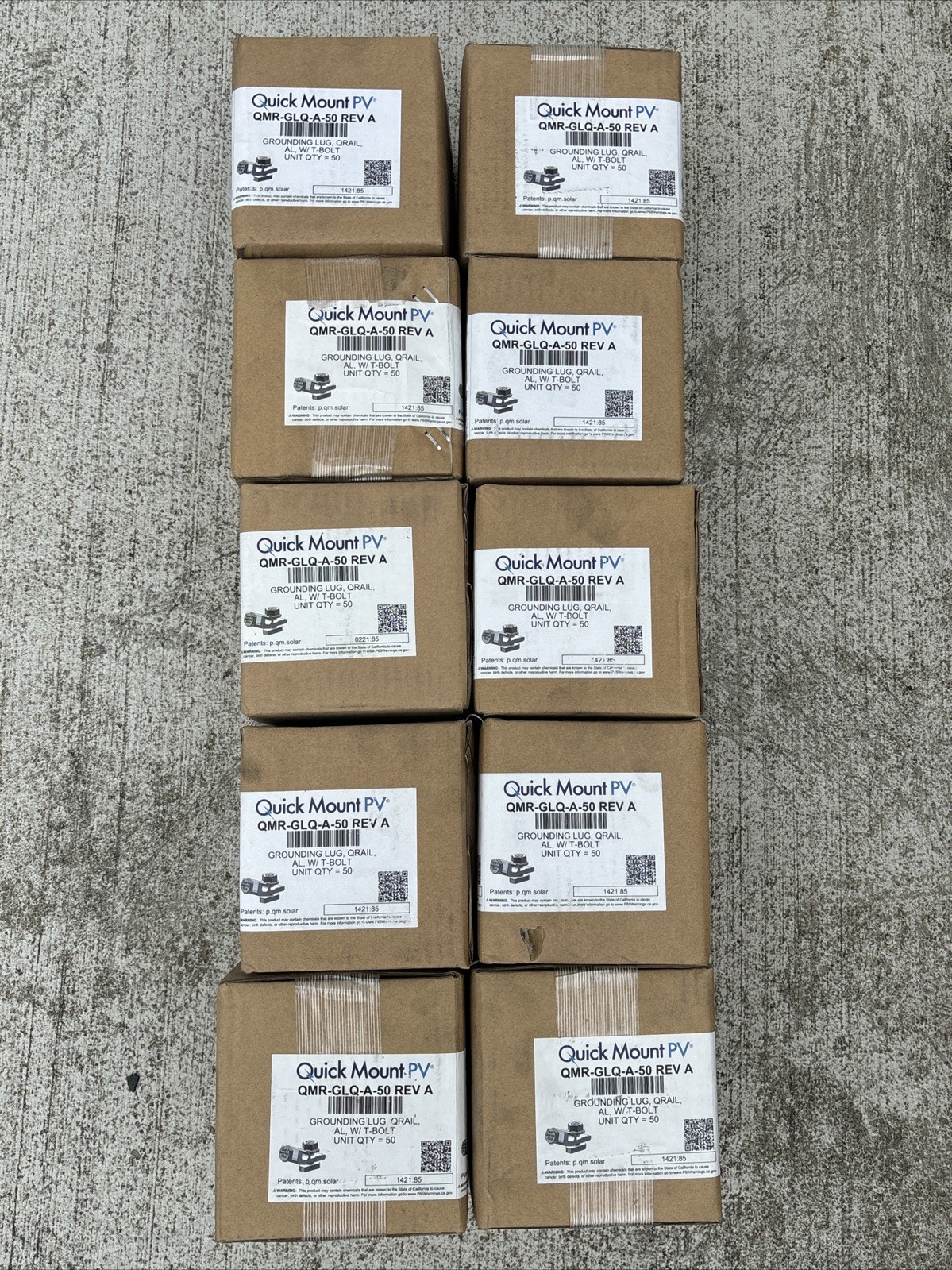10x 50 Count Quick Mount Universal QClick QMR-GLQ-A-50 PV End Cap, Light, Black