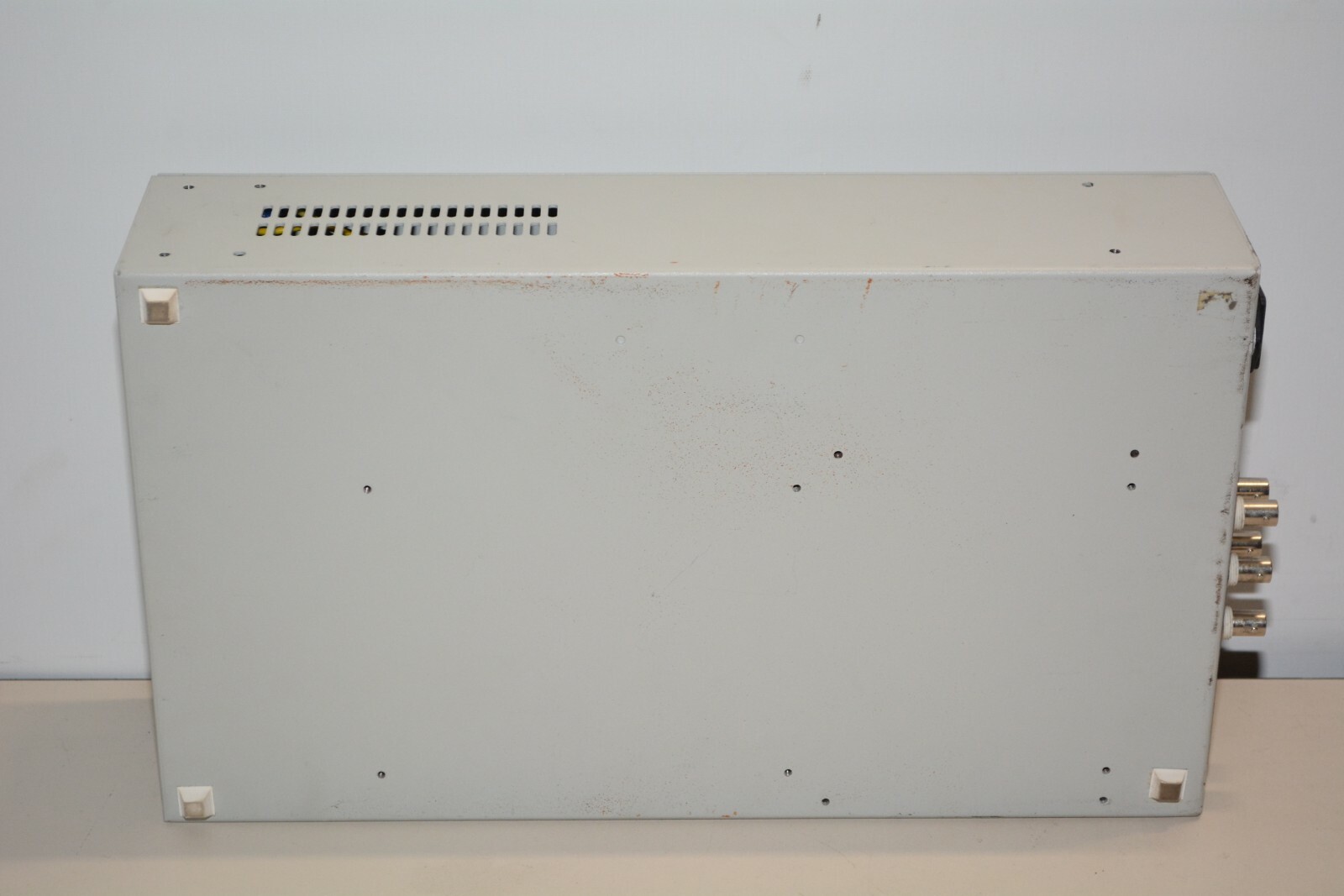 Nano Magnetics Instruments Ltd. uHall Probe Gaussmeter