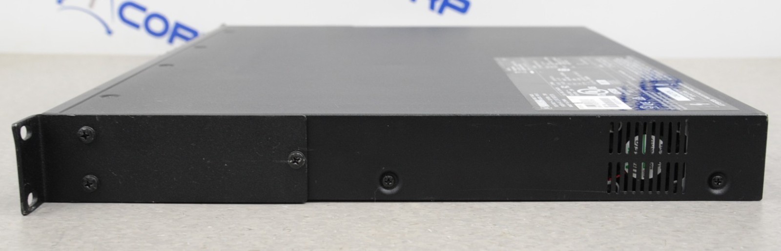 Yamaha Ri8-D 8-Channel Dante Remote Input Rack