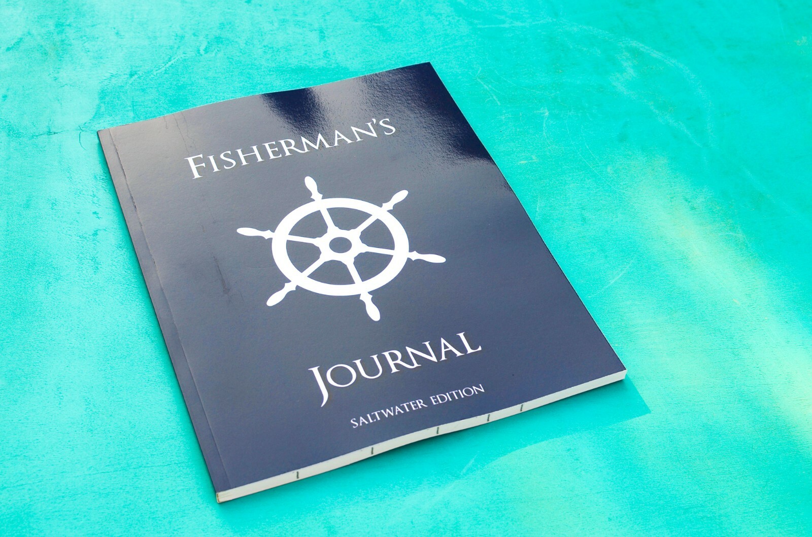 The Fisherman's Journal: Saltwater Edition (Record Book for Fishing Catches)
