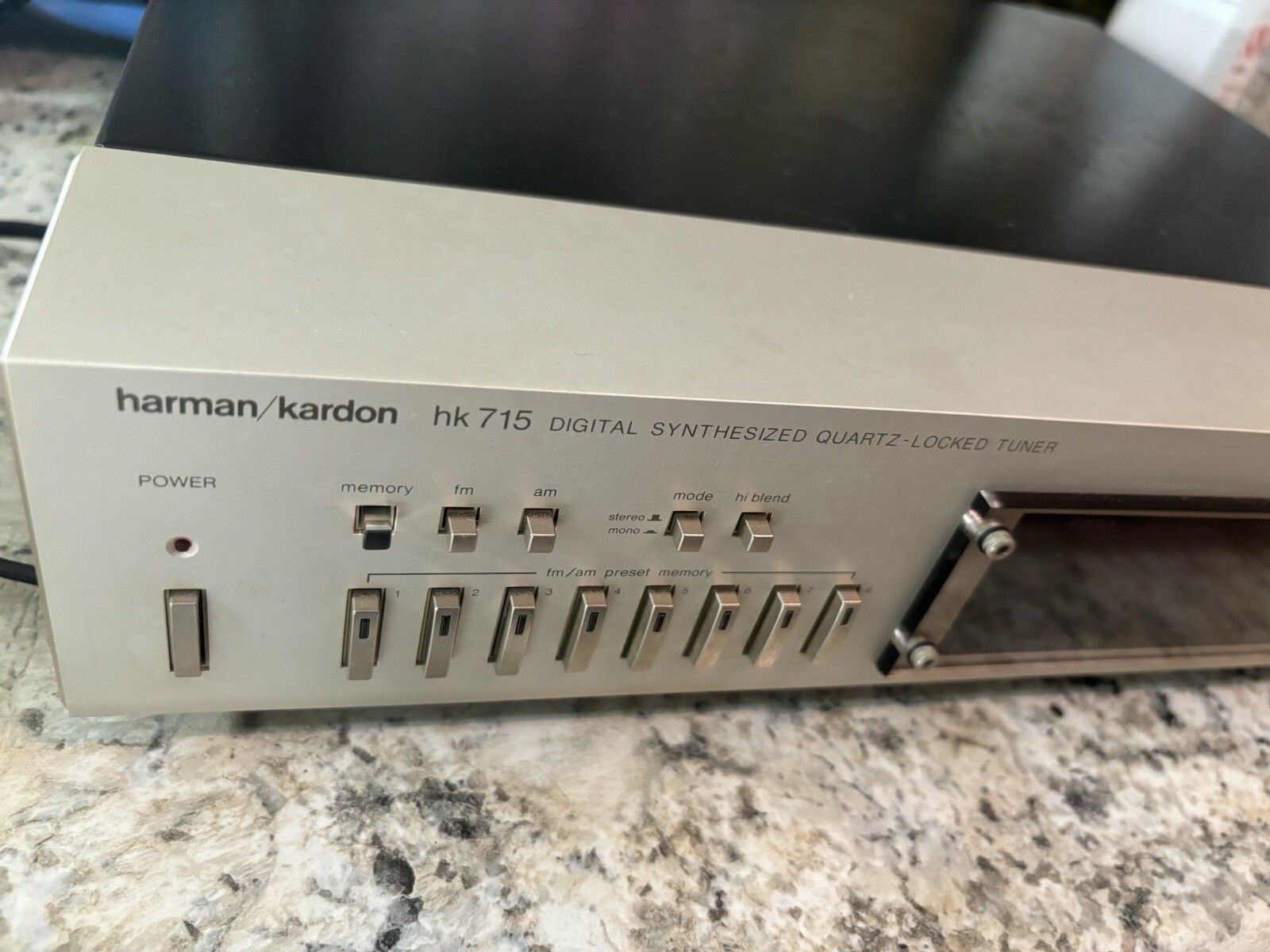 HK 715 Tuner Ultrawideband Stereo