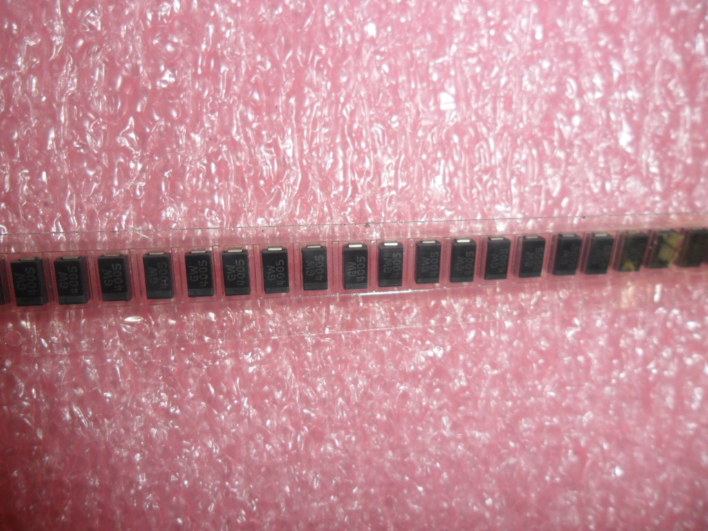 CGRA4005  DIODE GENERAL PURPOSE SMT 600V 1A  DO214AC (20 PER LOT)