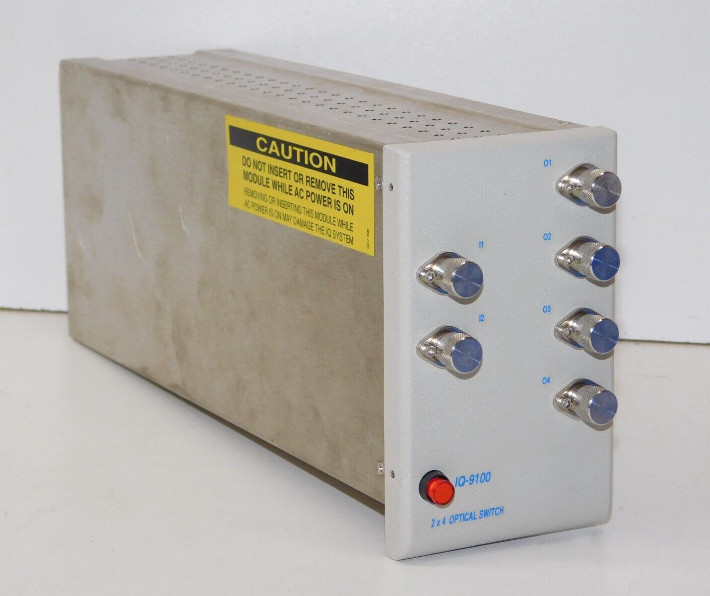 EXFO IQ-9100-2-04-B-58 2x4 Optical Switch Module Fiber Optic Instrument Unit