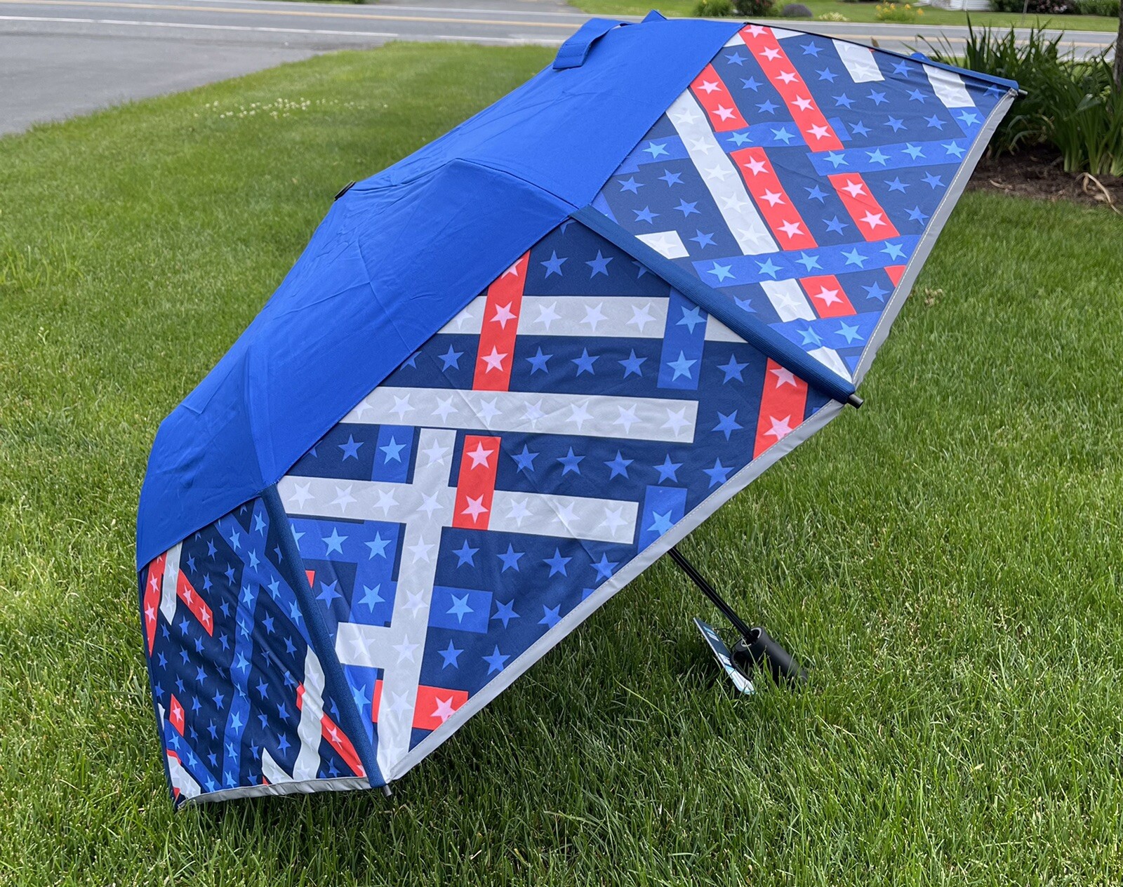Weatherman Umbrella 2023 Folds of Honor Red White & Blue Collapsible Brand New!