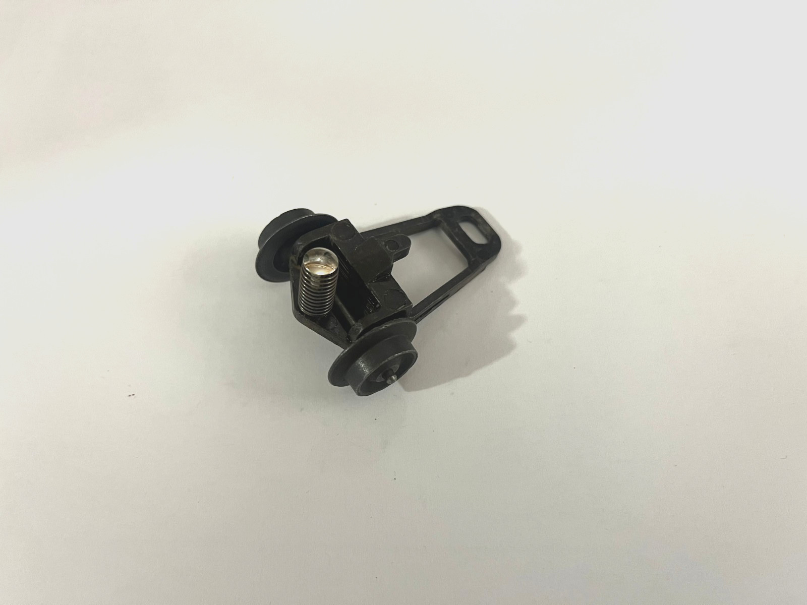 LIONEL PARTS , 226E-88 PILOT TRUCK  , 726 736 226  ETC