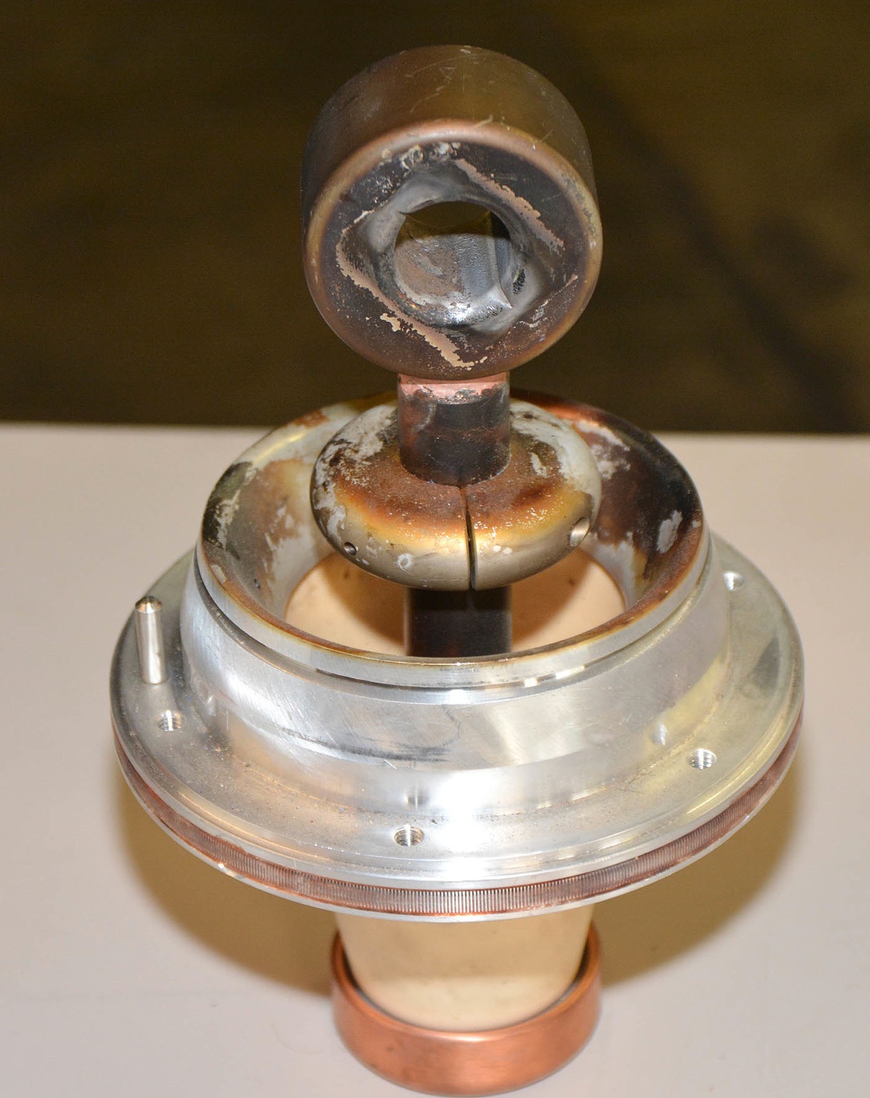 COOL HIGH POWER HIGH VOLTAGE Passthrough DAMAGED! Great Desk Display!!