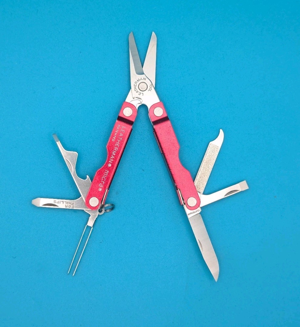 Leatherman Micra Multi-Tool, Knife, Scissors, Key Ring, Red!