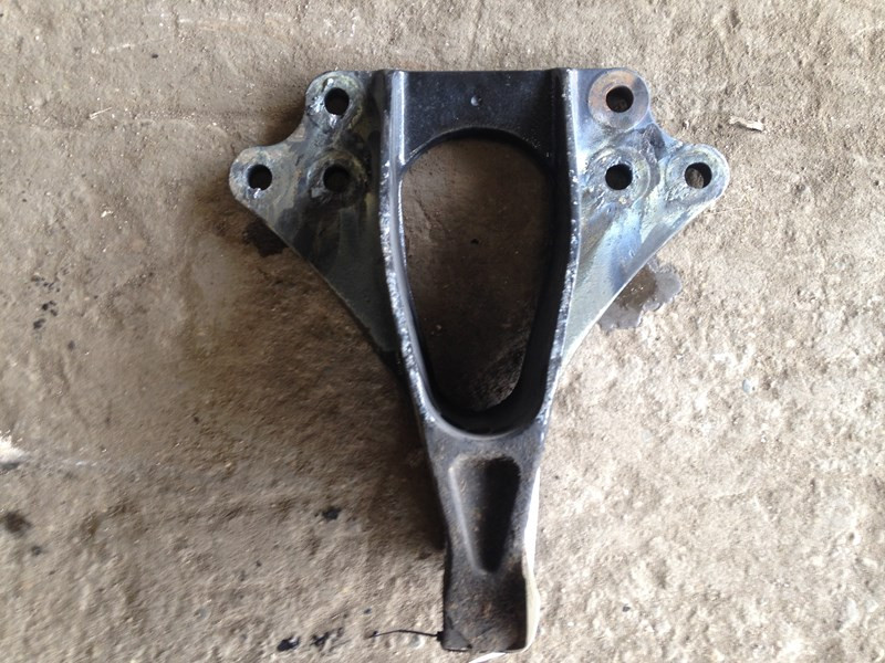 2013 Suspension Bracket 3624113C3 for International ProStar (641-11425)