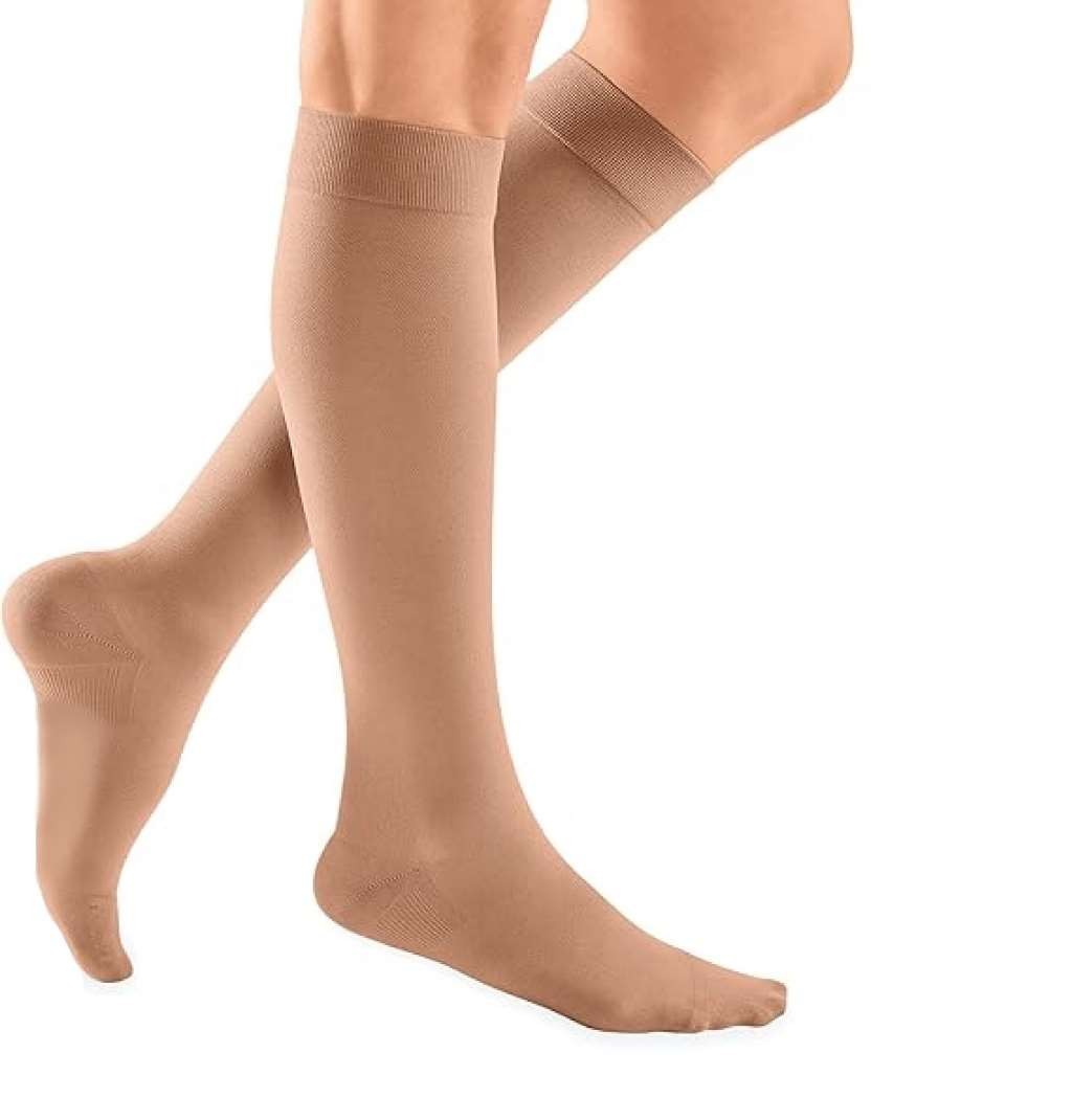 Mediven Radiance Calf High, Closed Toe, 30-40mmHg (Size: II) Beige 23102