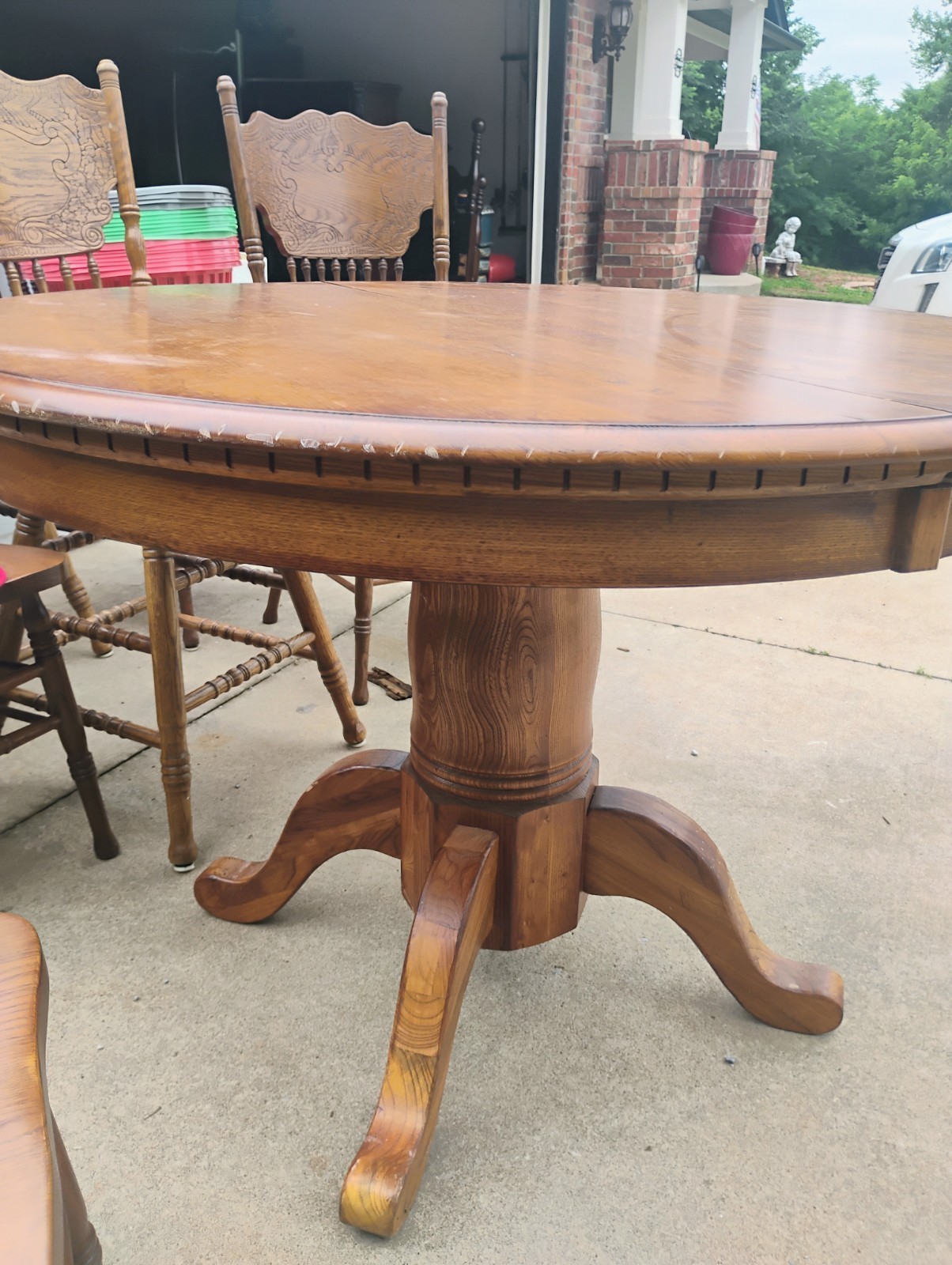 Real Wood Dinning Table With Six Chairs And Matching Bar Stools