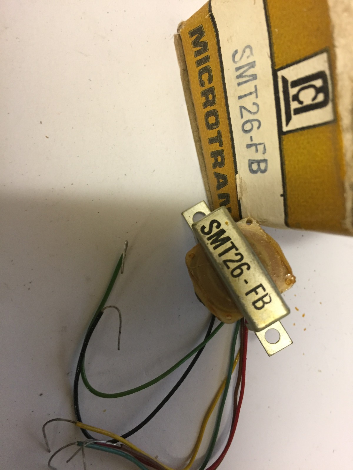 SMT26-FB   MICROTRAN SUB  MINI AUDIO  TRANSFORMER 600  PRI 600  CT SEC