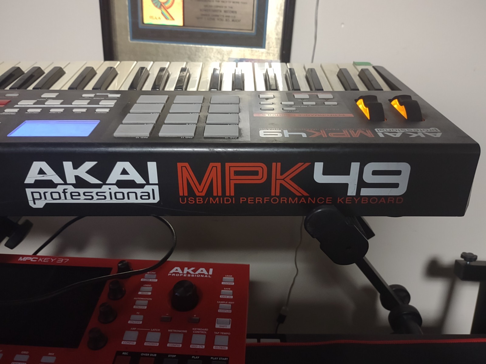 Akai MPK49 Professional USB/MIDI Performance Keyboard Hyper Extended Key