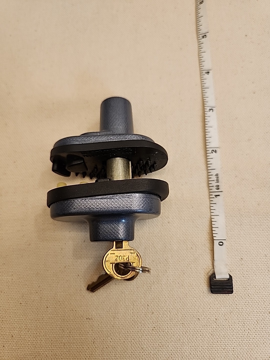Master Lock 90 Gun Lock Trigger Lock with 2 keys blue