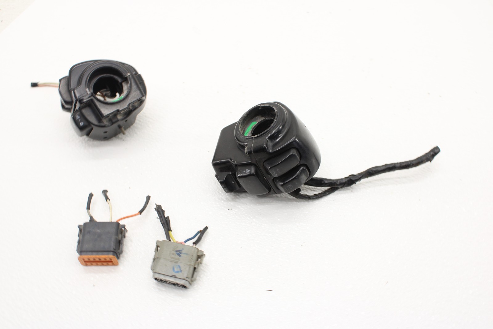 00-05 Harley-davidson Electra Glide Classic Efi Flhtci Right/Left Control Switch