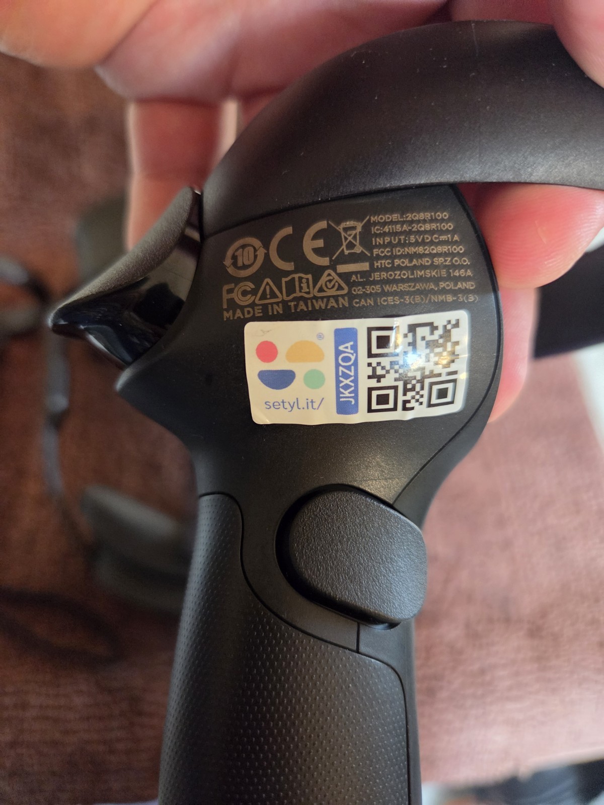 HTC Vive Focus 3 VR Headset –Full Kit, Controllers Play VR Games