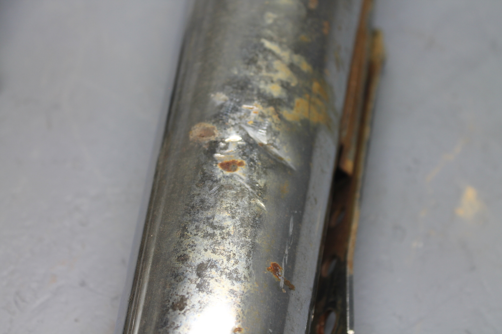 1981 SUZUKI GS550L EXHAUST PIPE