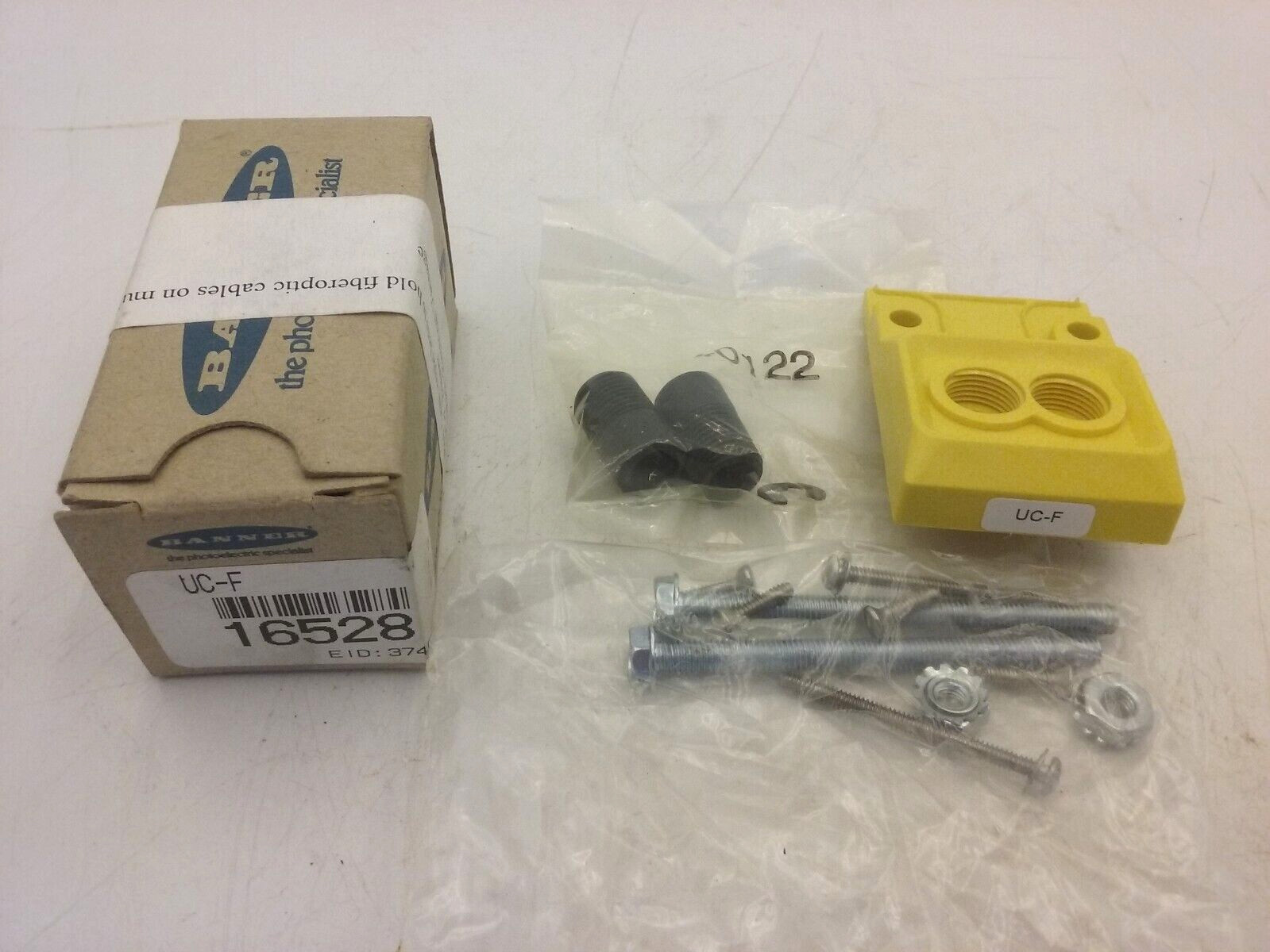 BANNER UC-F MULTI BEAM COVER UPPER SENSOR (16528) NIB