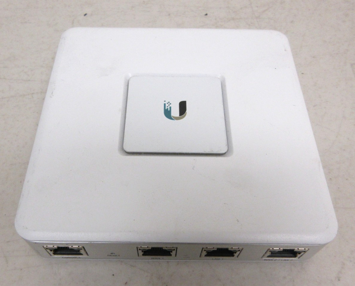 Ubiquiti Networks USG Unifi 1000Mbps Security Gateway *No Adapter*