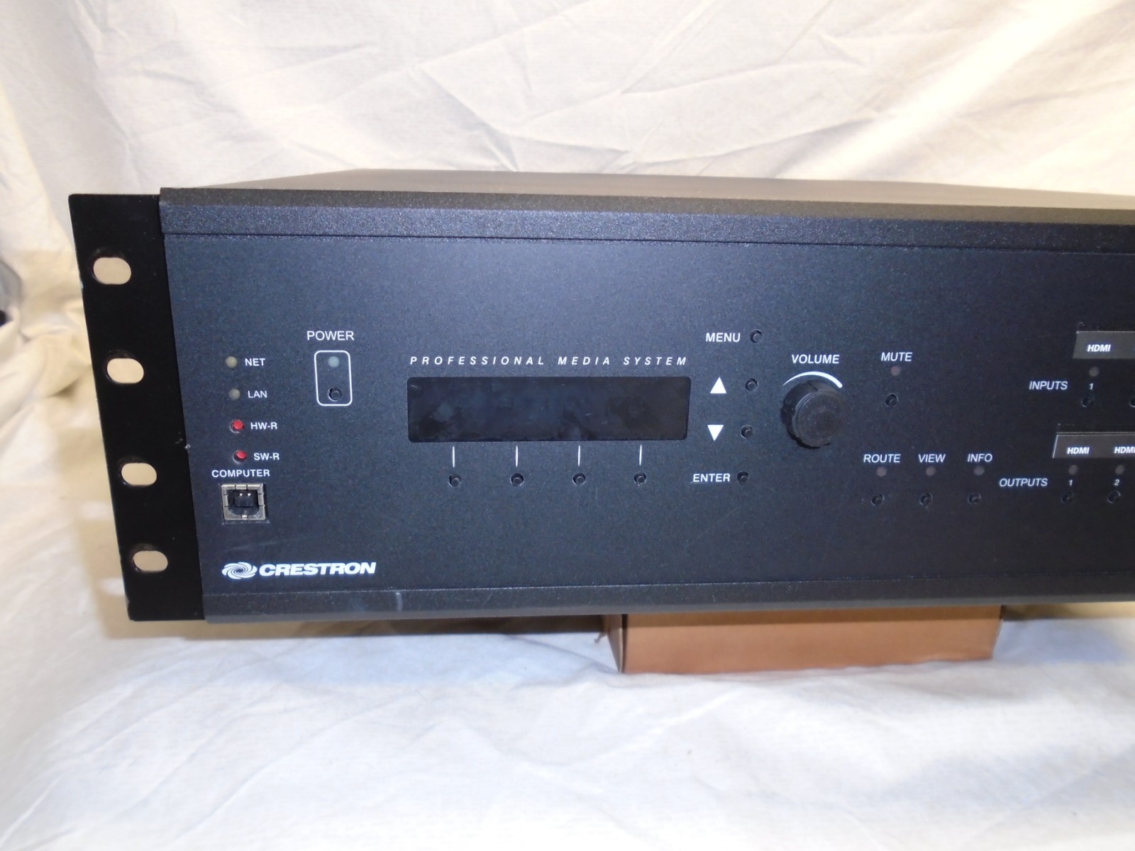 CRESTON DMPS-300-C DIGITAL MEDIA PRESENTATION SYSTEM