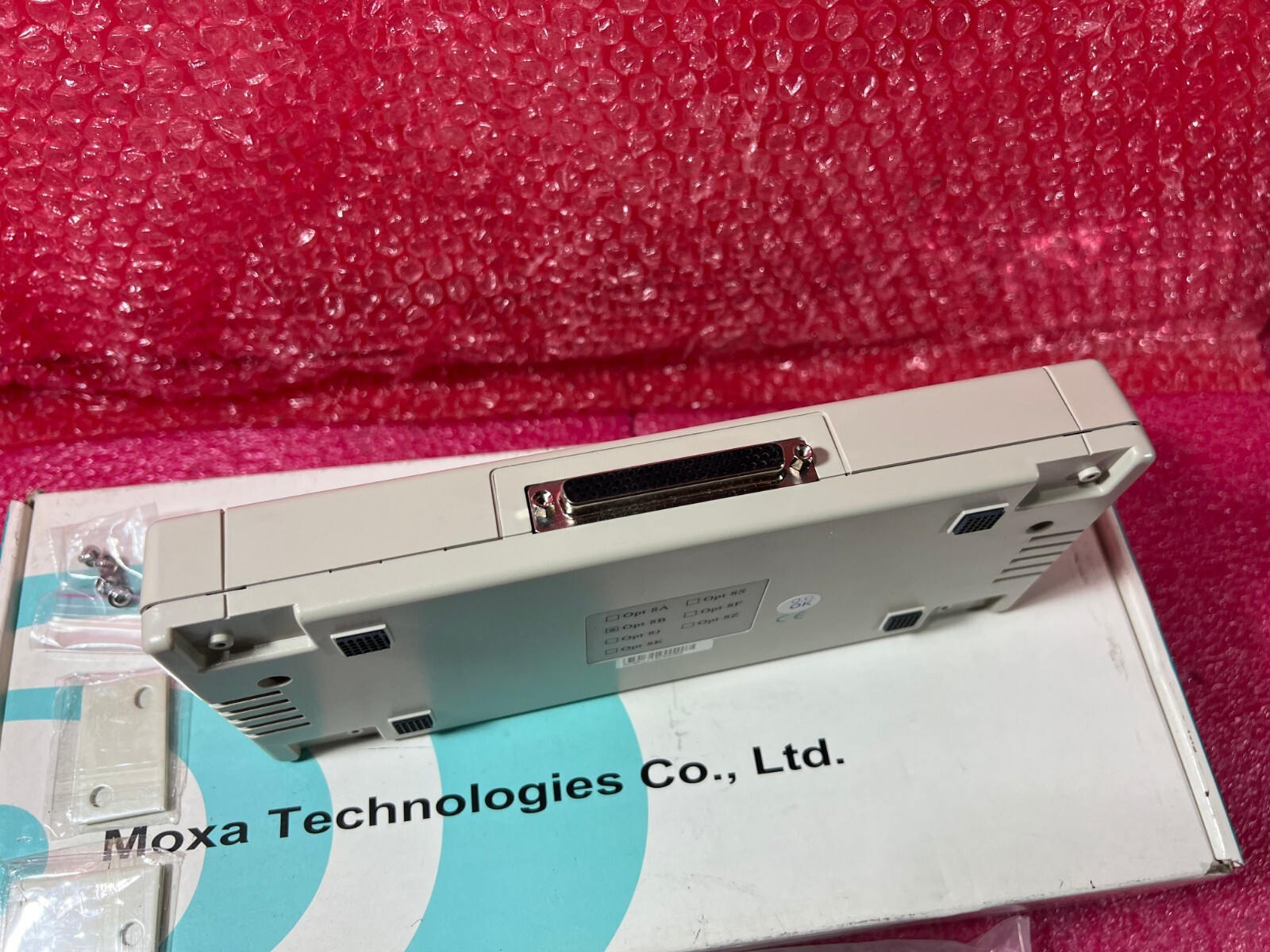 MOXA OPT 8B New
