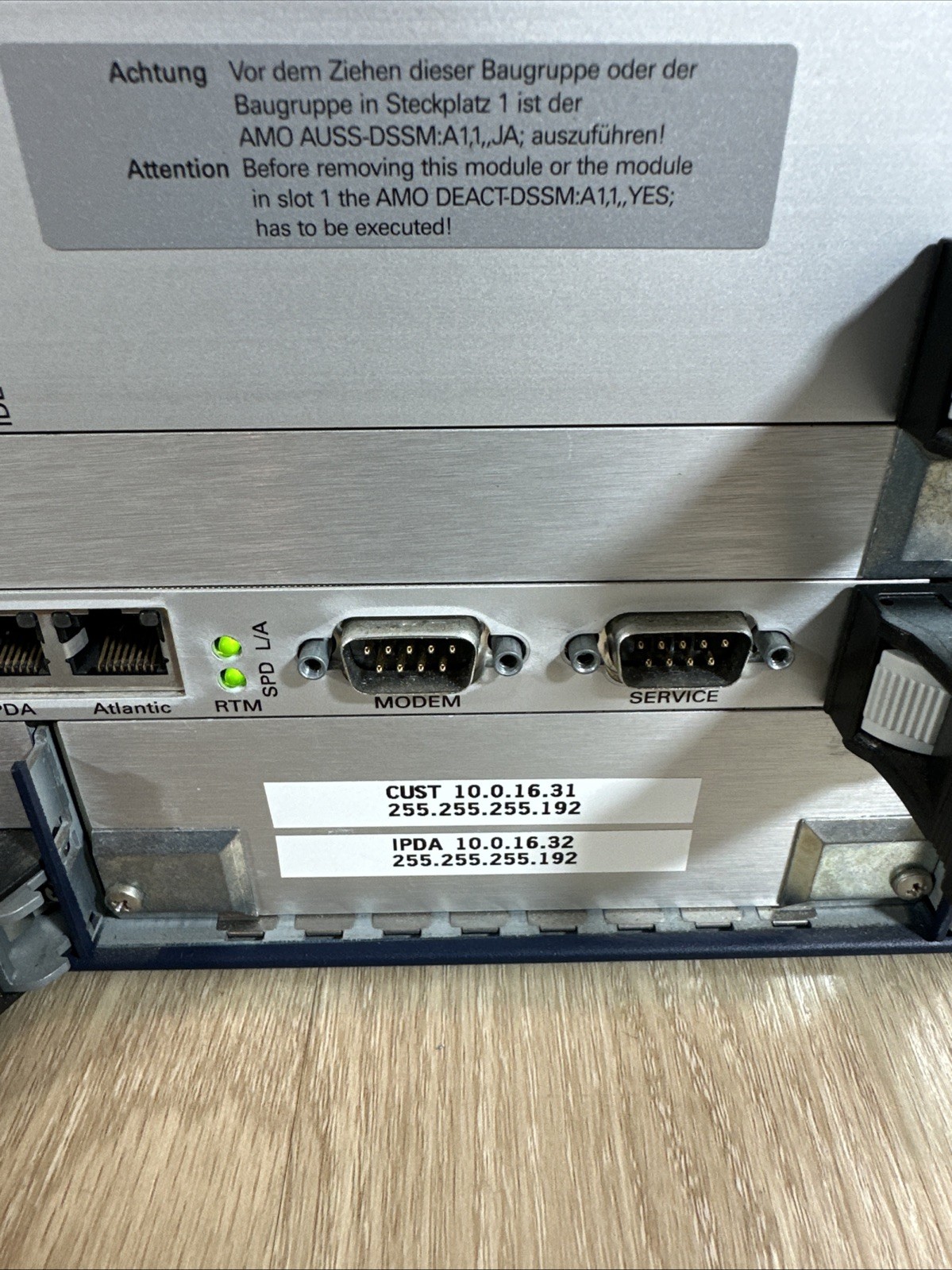 Siemens HIPATH 4000 Communication Server w/ HDTR2 & 080 Boards - Untested