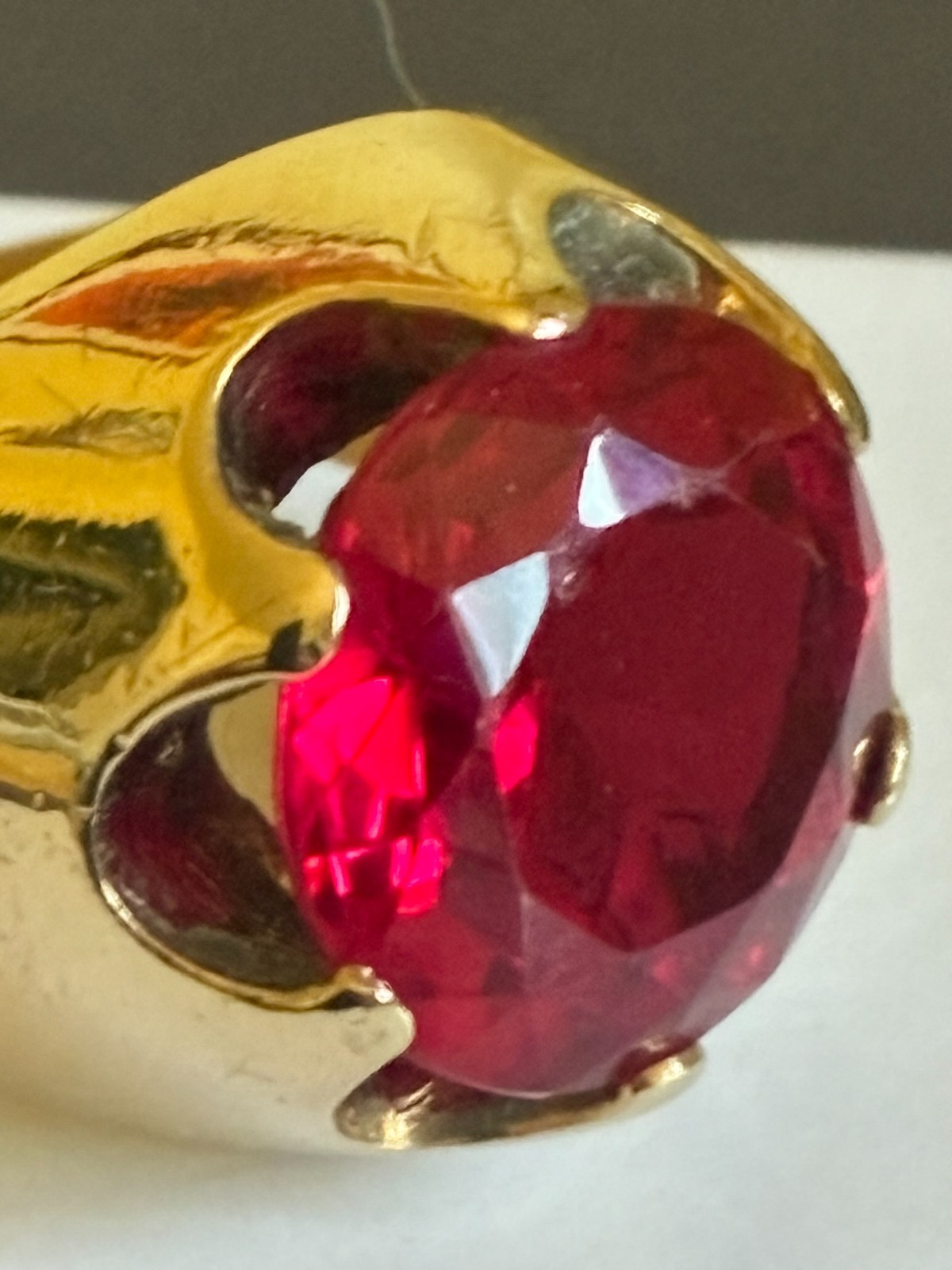 Men's 10K Gold Ring + Lab Created Ruby/Garnet Stone (Preowned)