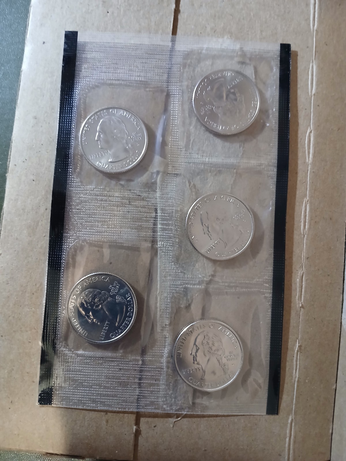 2005 MINT UNCIRCUATED SET ITEM #SUX3-1SET