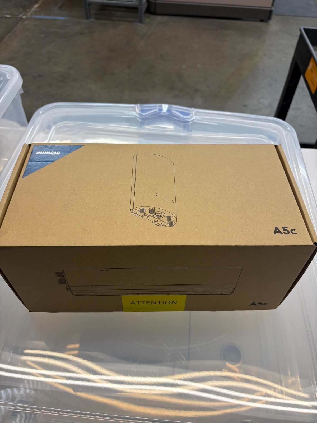 New Mimosa A5C Access Point MU-MIMO 4x4 Gigabit AP IP67 5.15 - 6.2 GHz 500+ Mbps