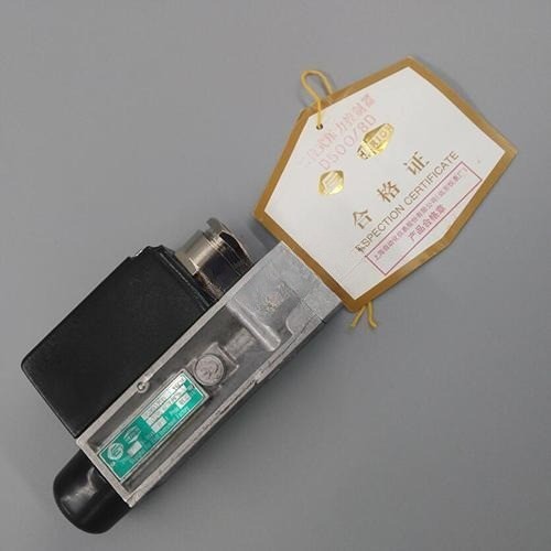 New For D500/8D Pressure Switch 0820160 0.02-1.2MPa
