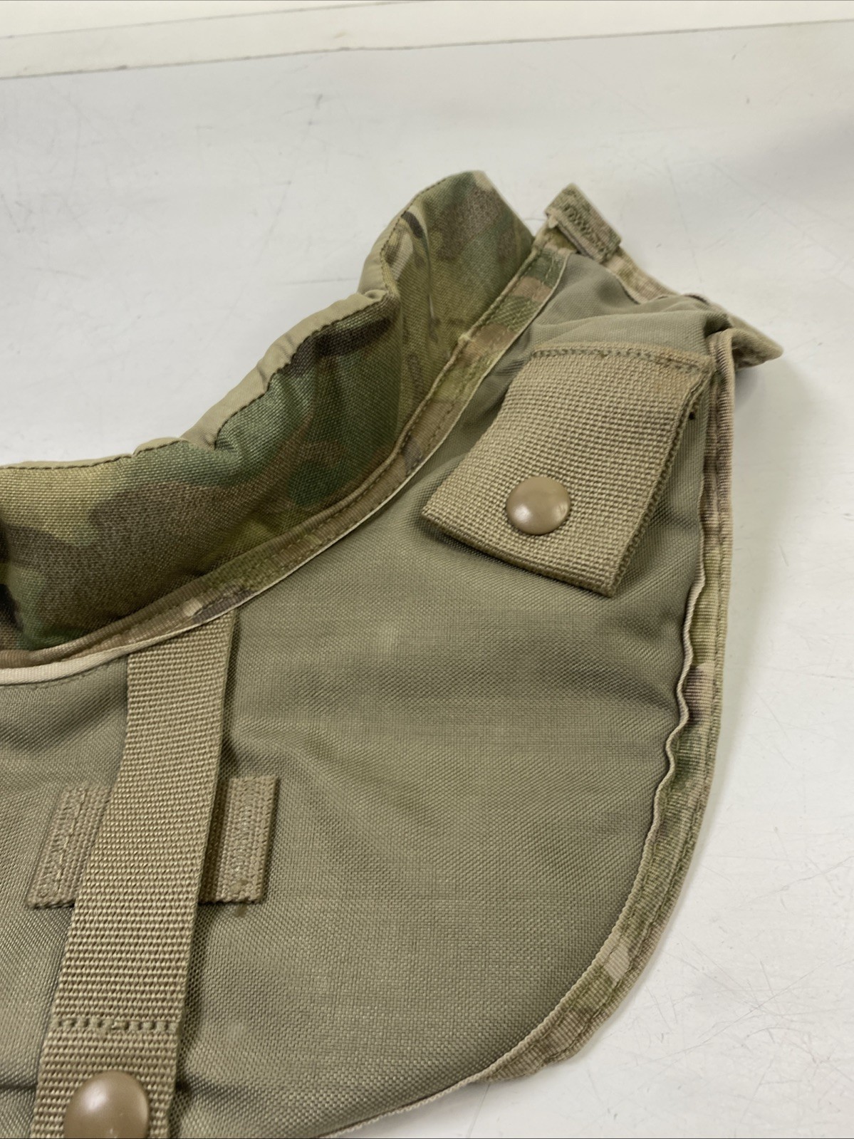 Improved Outer Tactical Vest Yoke/ Collar Assembly Multicam Front Medium (K3)