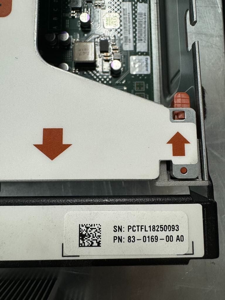 Pure Storage 83-0169-00 Flash Array X20 R2 "NO RAM INTERFACE/SSD"