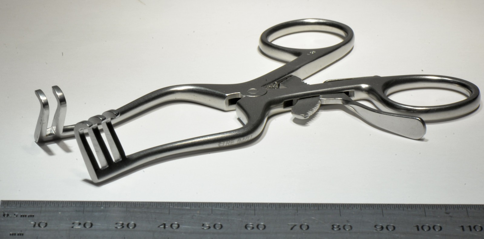 Weck #488306 Weitlaner Retractor 2x3 Blunt Teeth 4" Surgical Stainless Steel