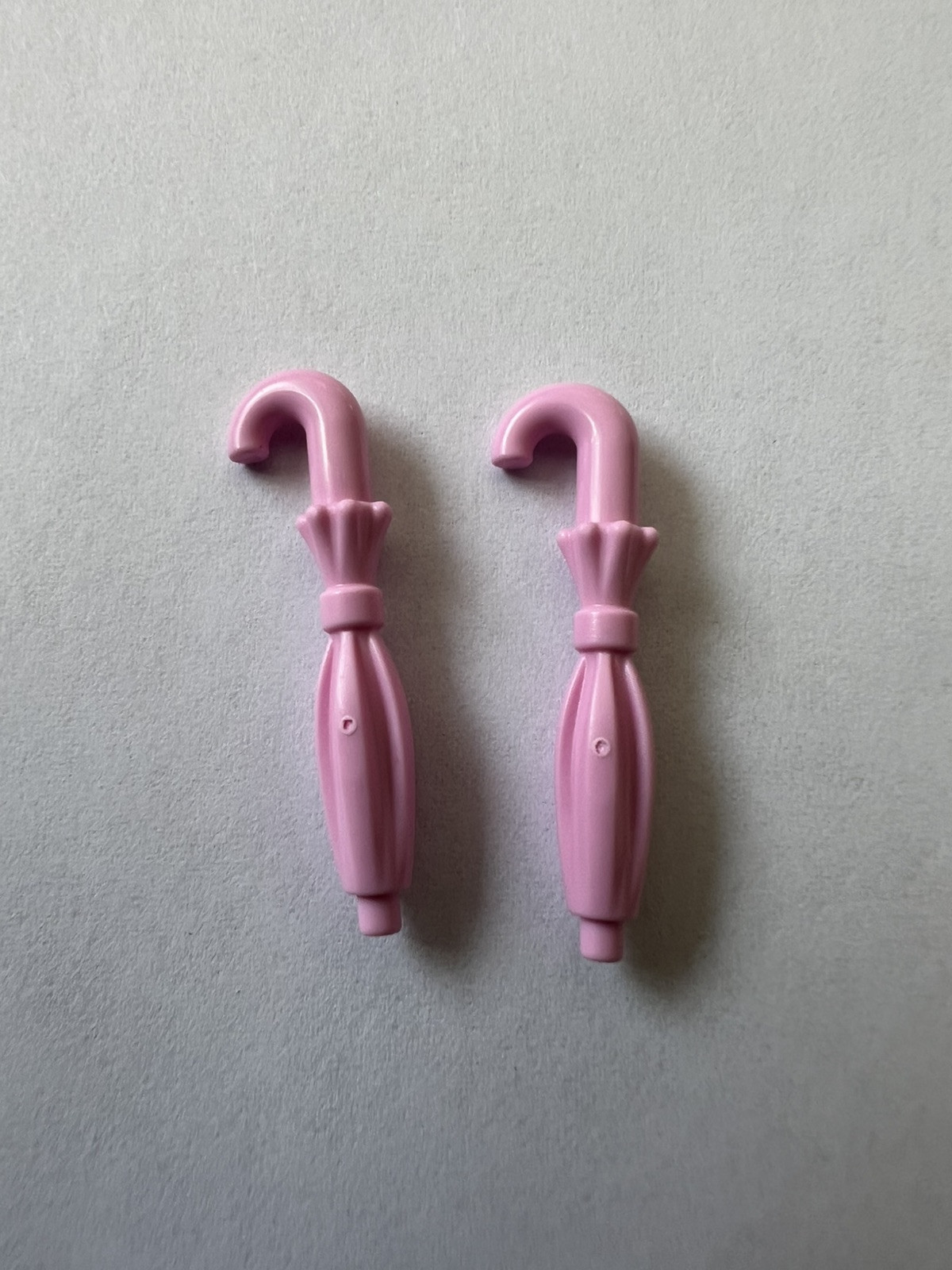 Lego Lot Of 2 Light Pink Umbrellas Umbrella Minifigure Minifig Accessory