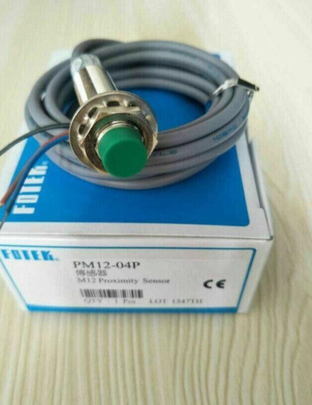 New Fotek PM12-04P PM1204P  Proximity Sensor Brand Free Ship