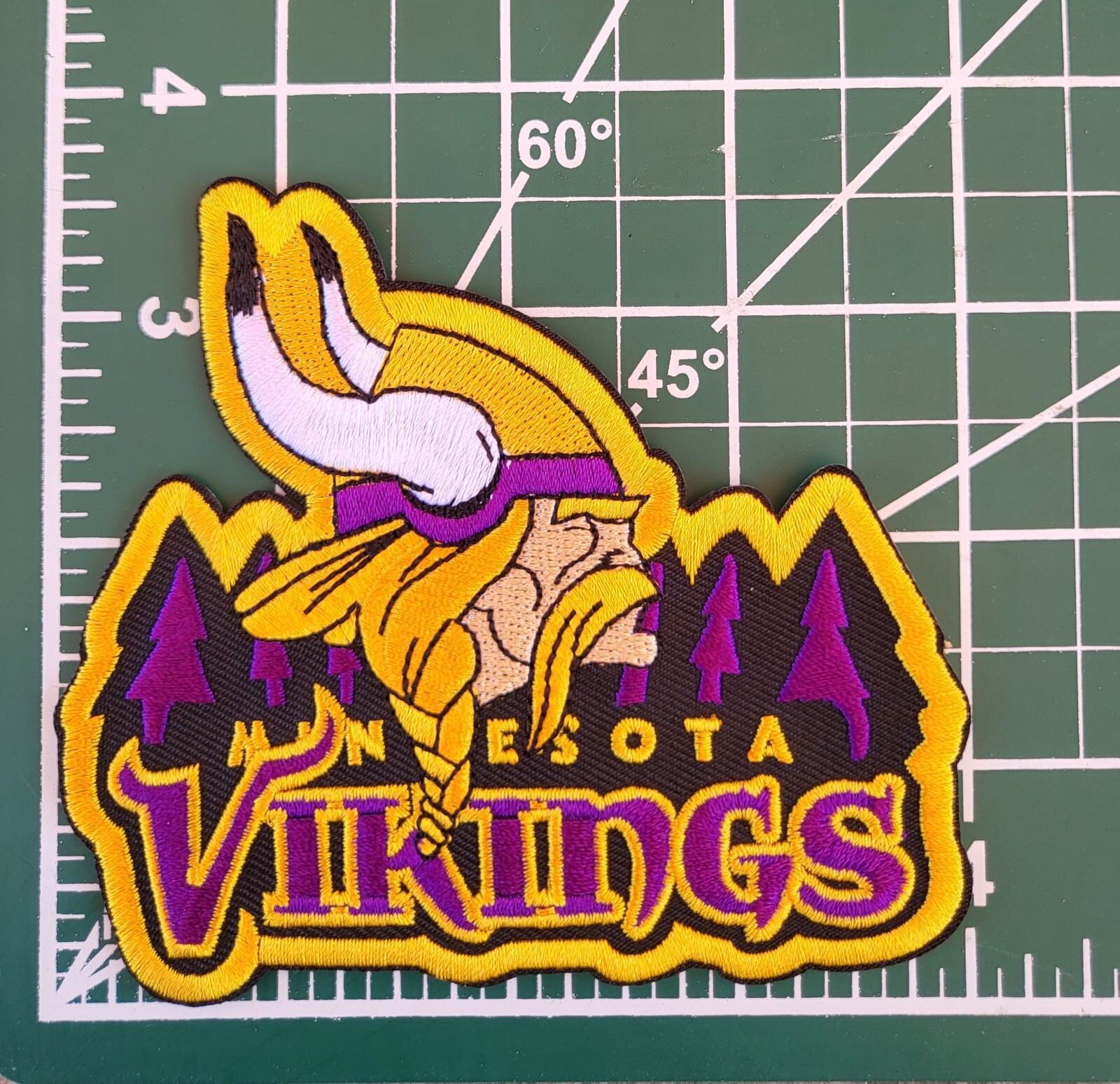 Minnesota Vikings Mountain Iron/Sew On Embroidered Patch Free Tracking!