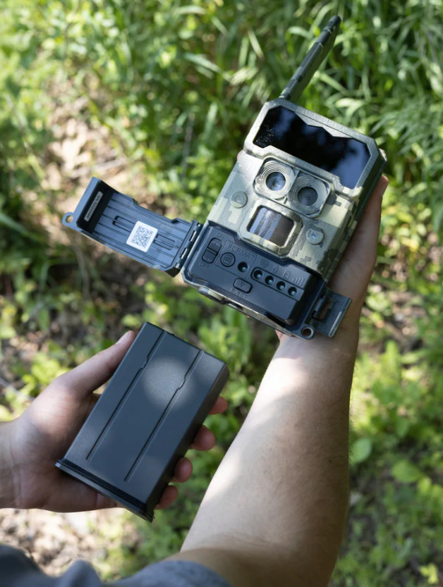 Black Gate Lithium Power Pack for R4G Lite + Plus Trail Camera Battery