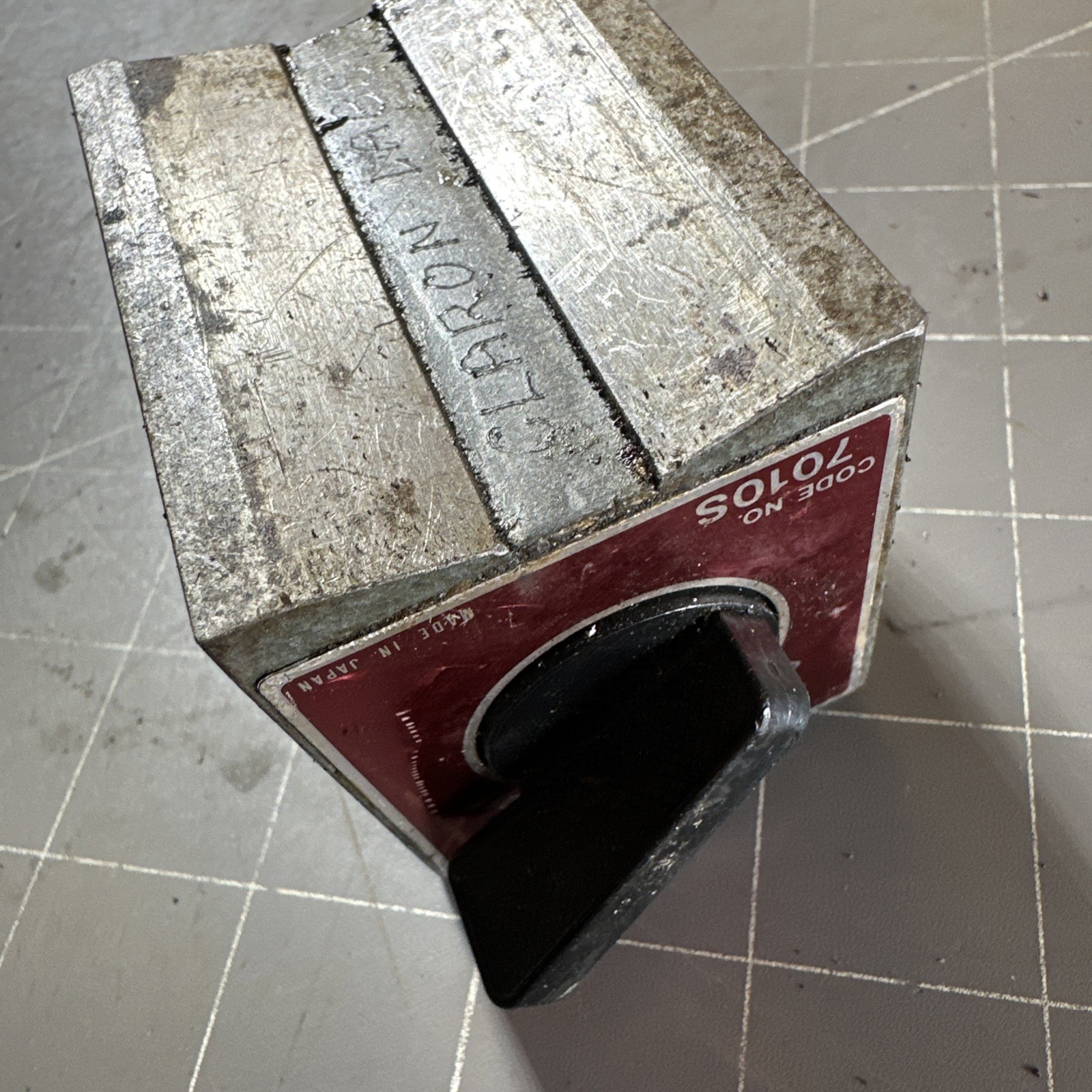 MITUTOYO Magnetic Indicator BASE Only 7010S
